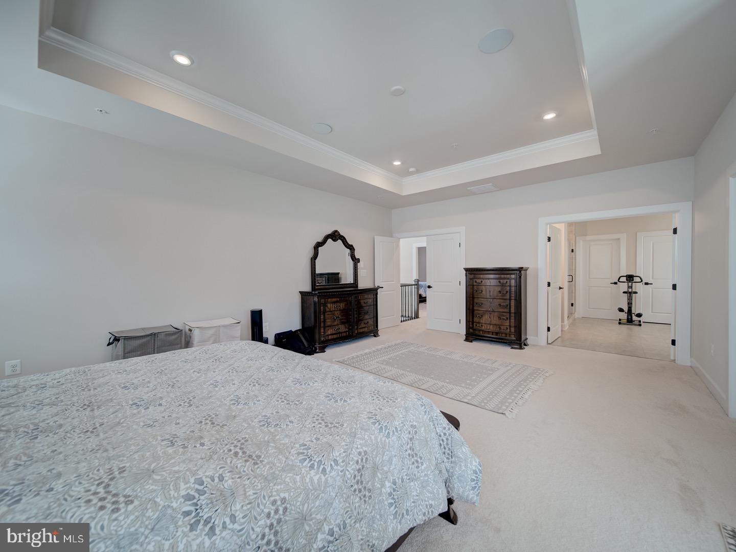 WESTMOUNT - Residential