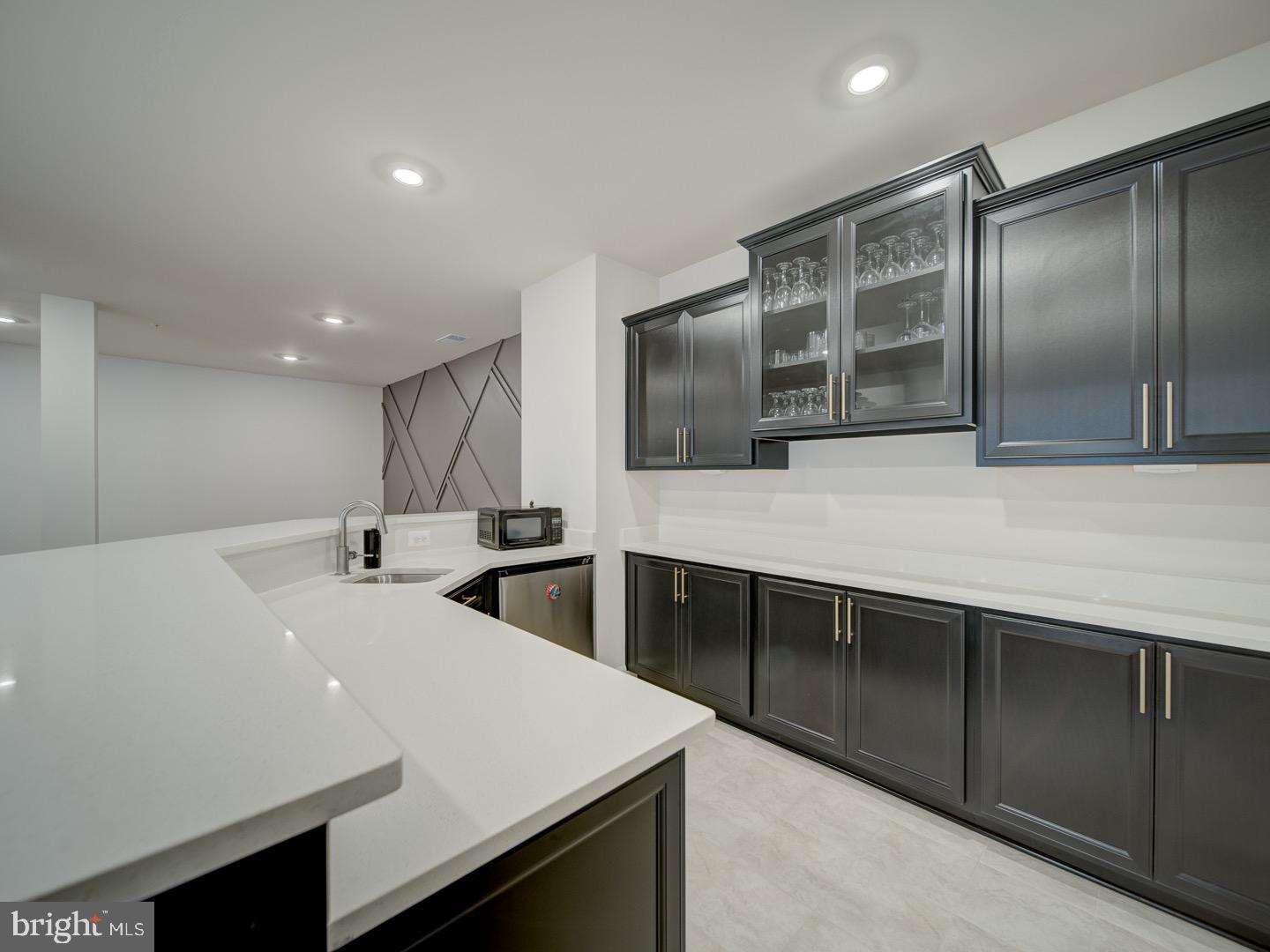 WESTMOUNT - Residential