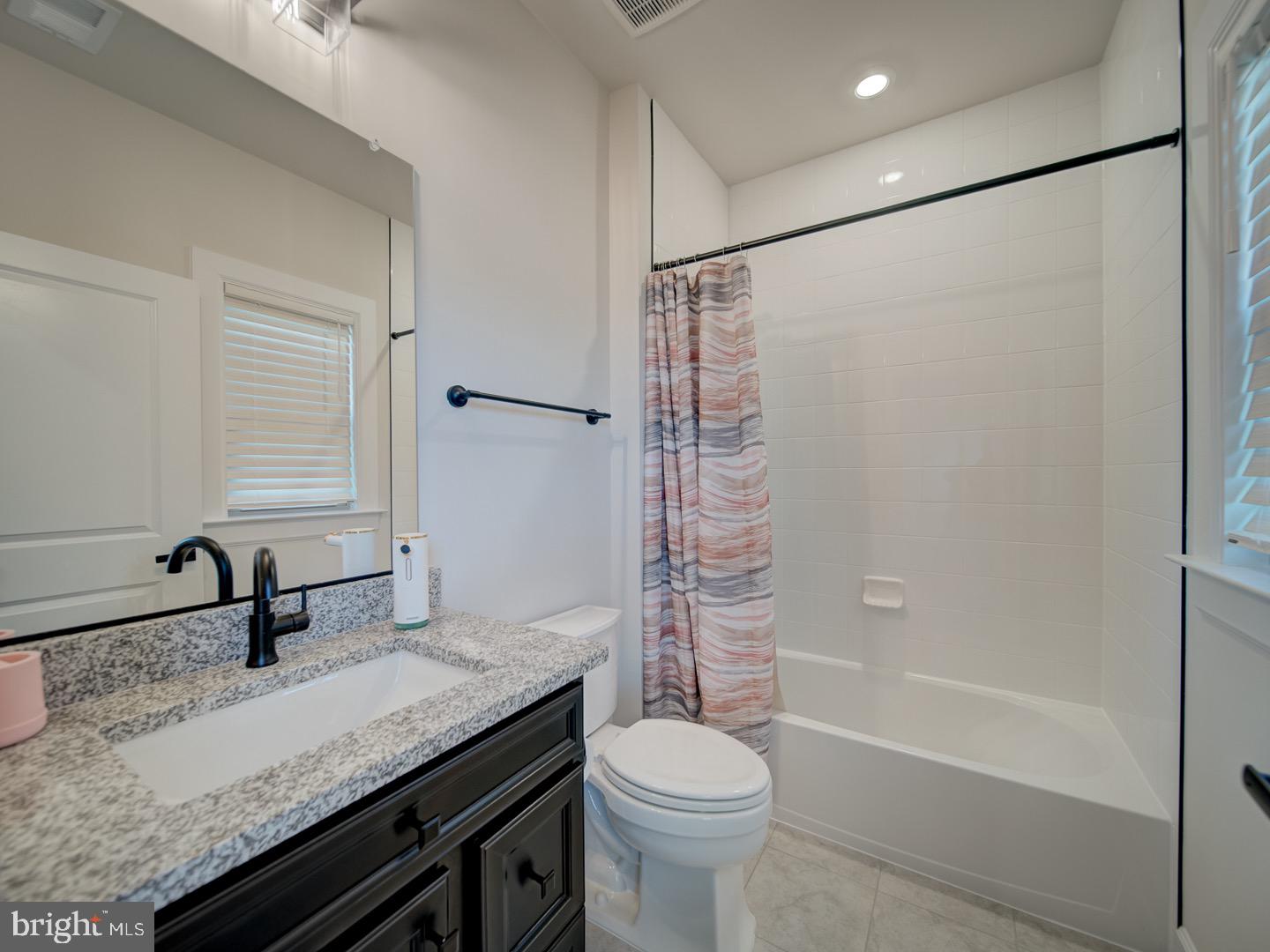 WESTMOUNT - Residential