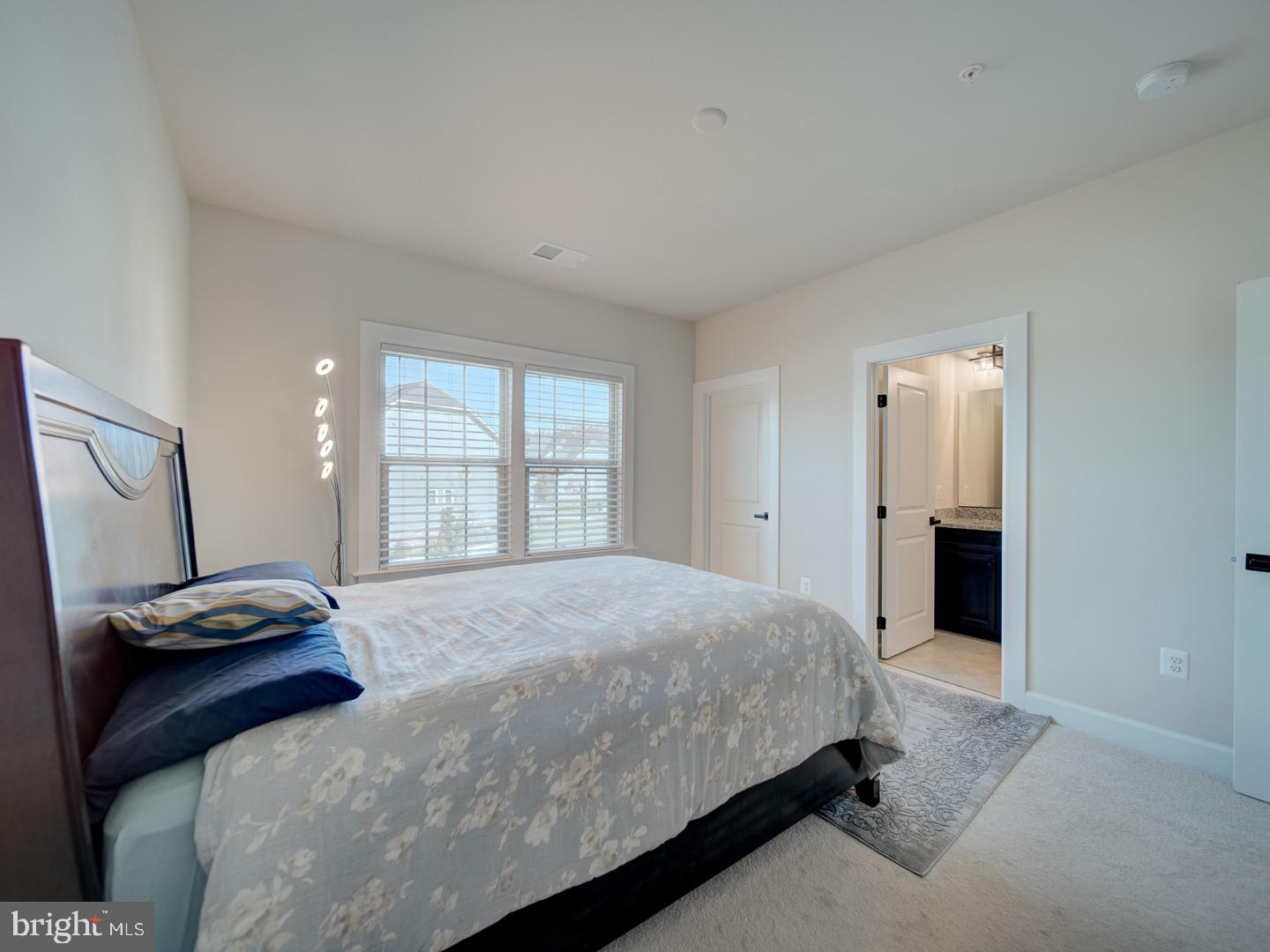 WESTMOUNT - Residential