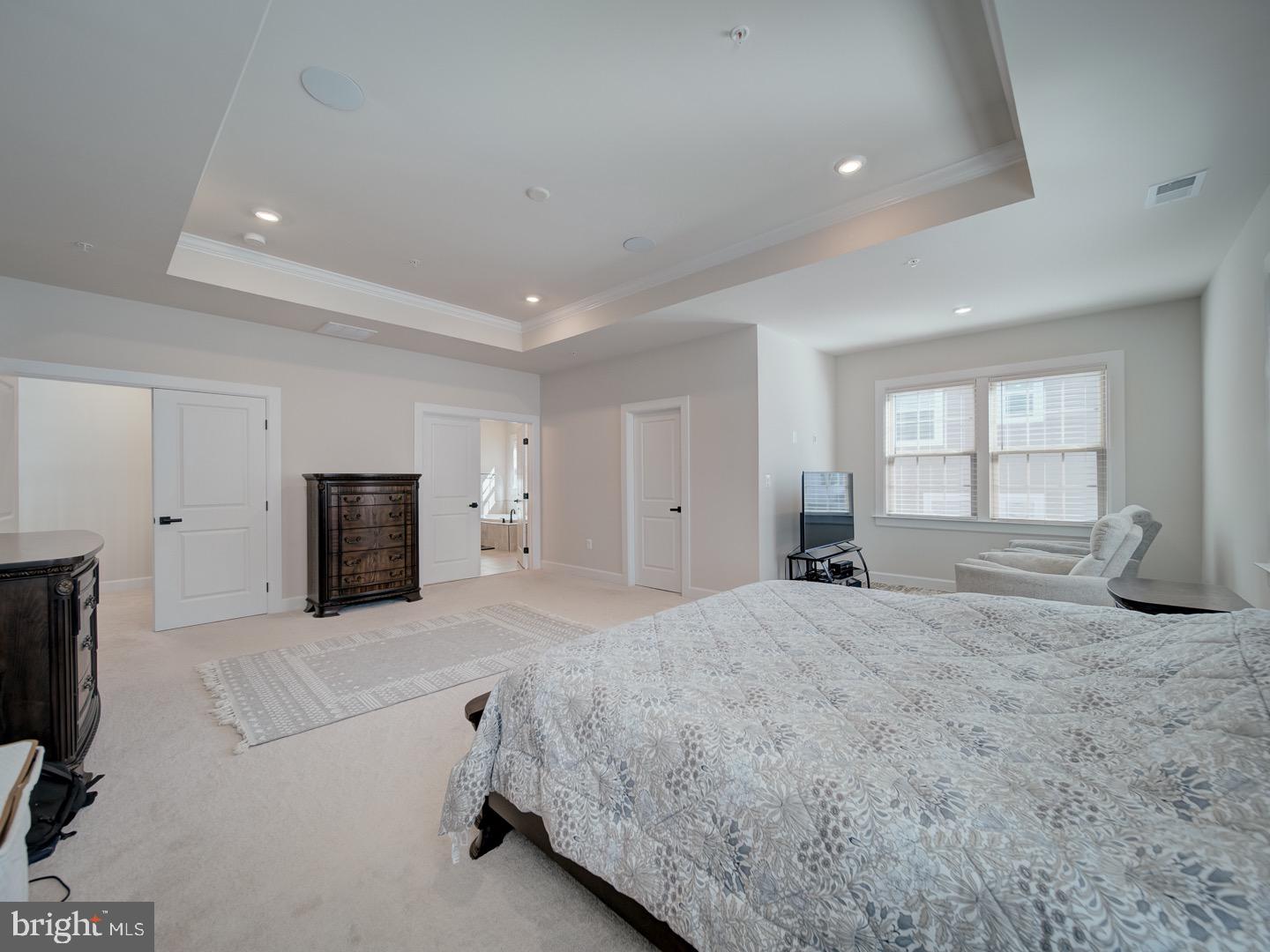 WESTMOUNT - Residential