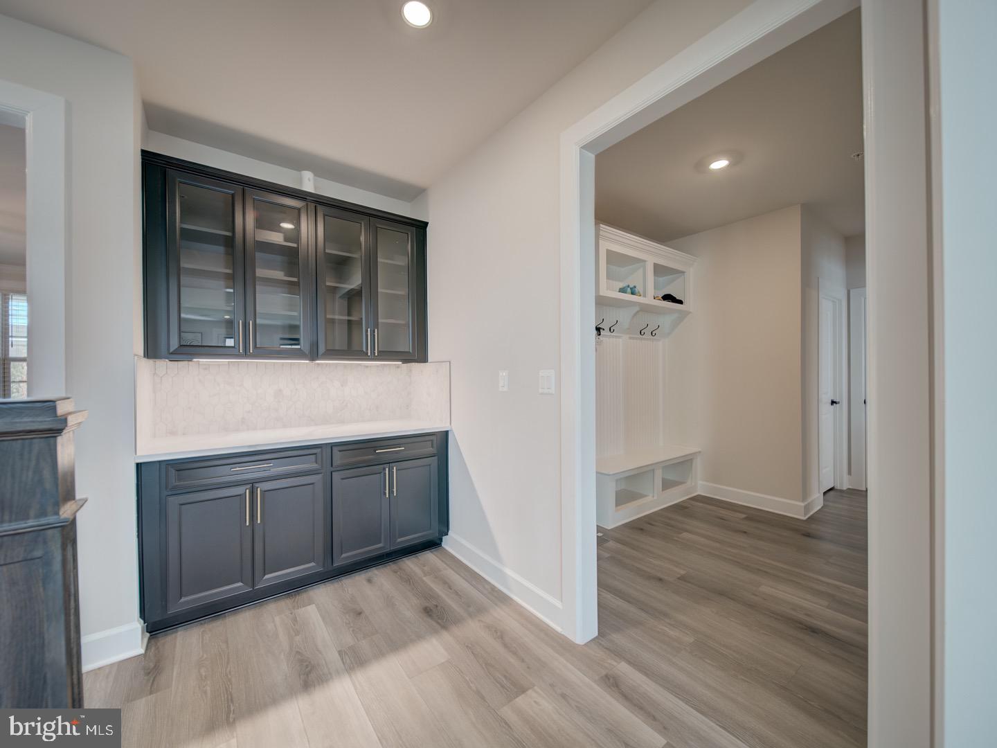 WESTMOUNT - Residential