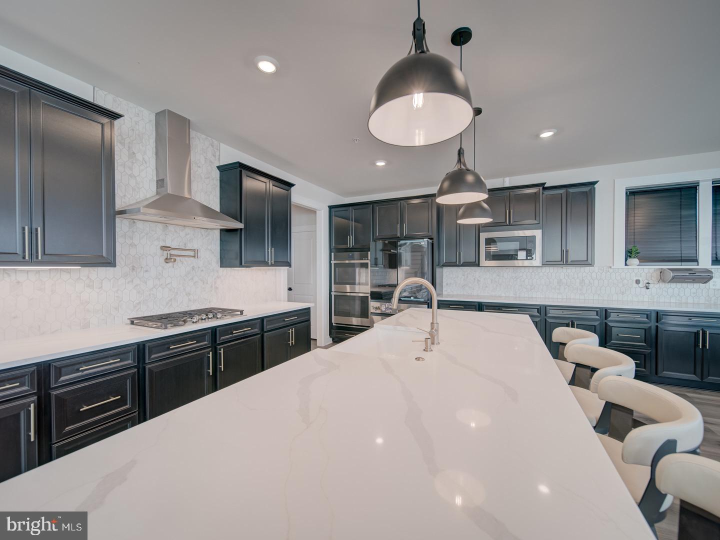 WESTMOUNT - Residential