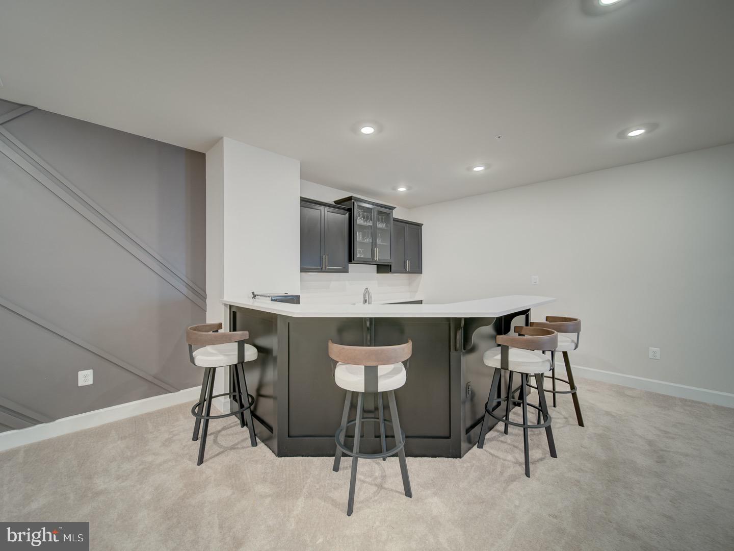 WESTMOUNT - Residential