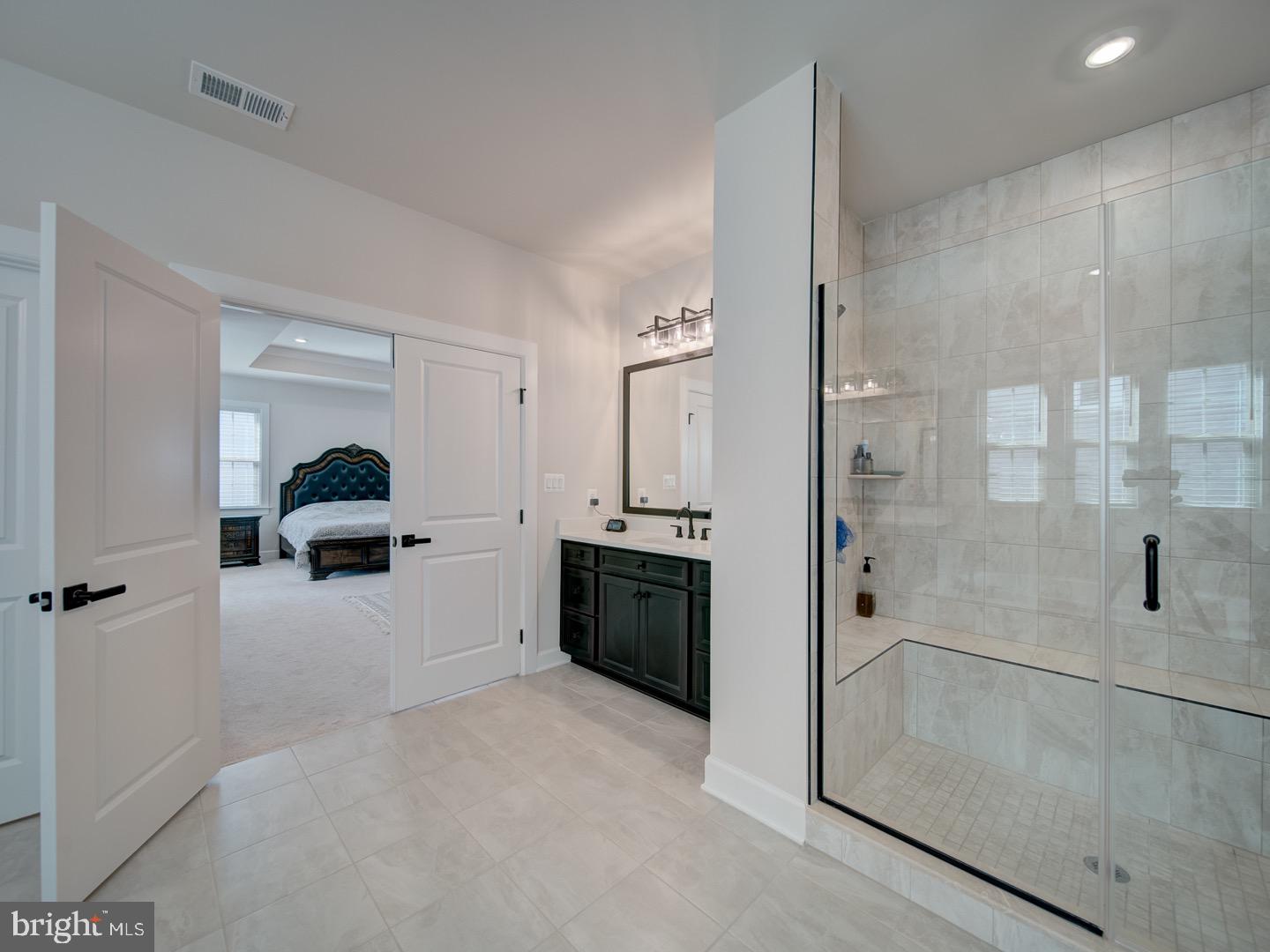 WESTMOUNT - Residential