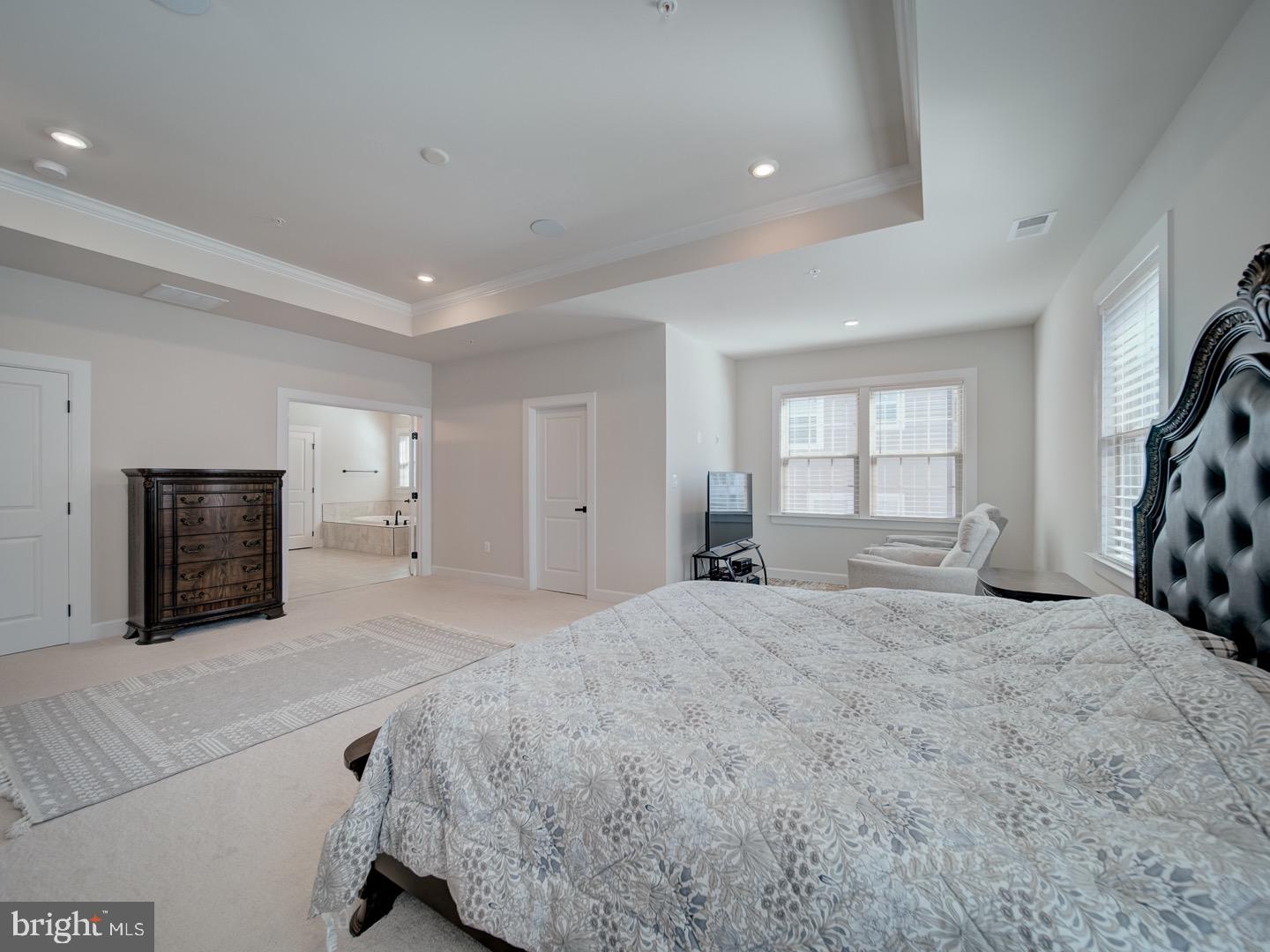 WESTMOUNT - Residential