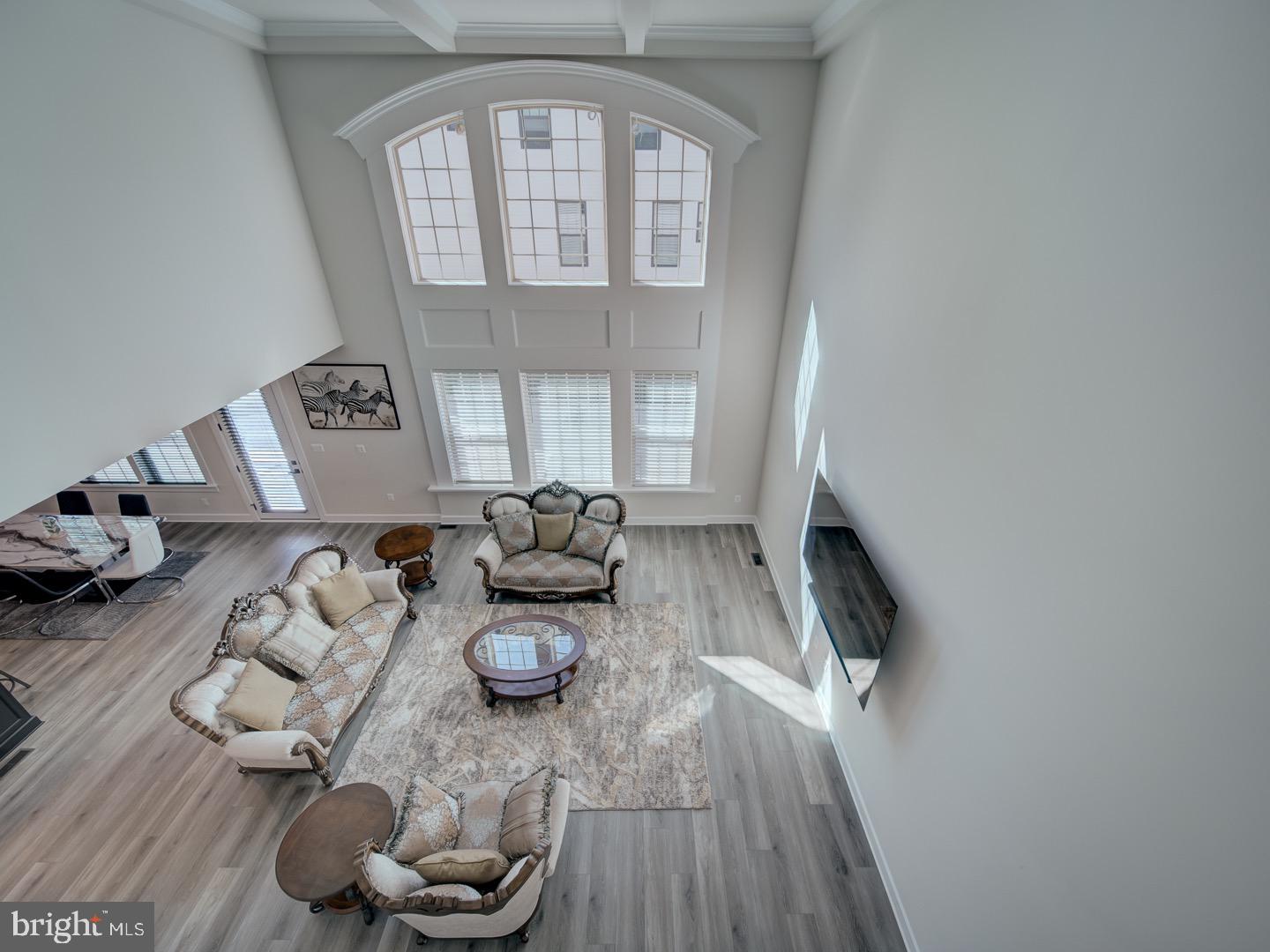 WESTMOUNT - Residential