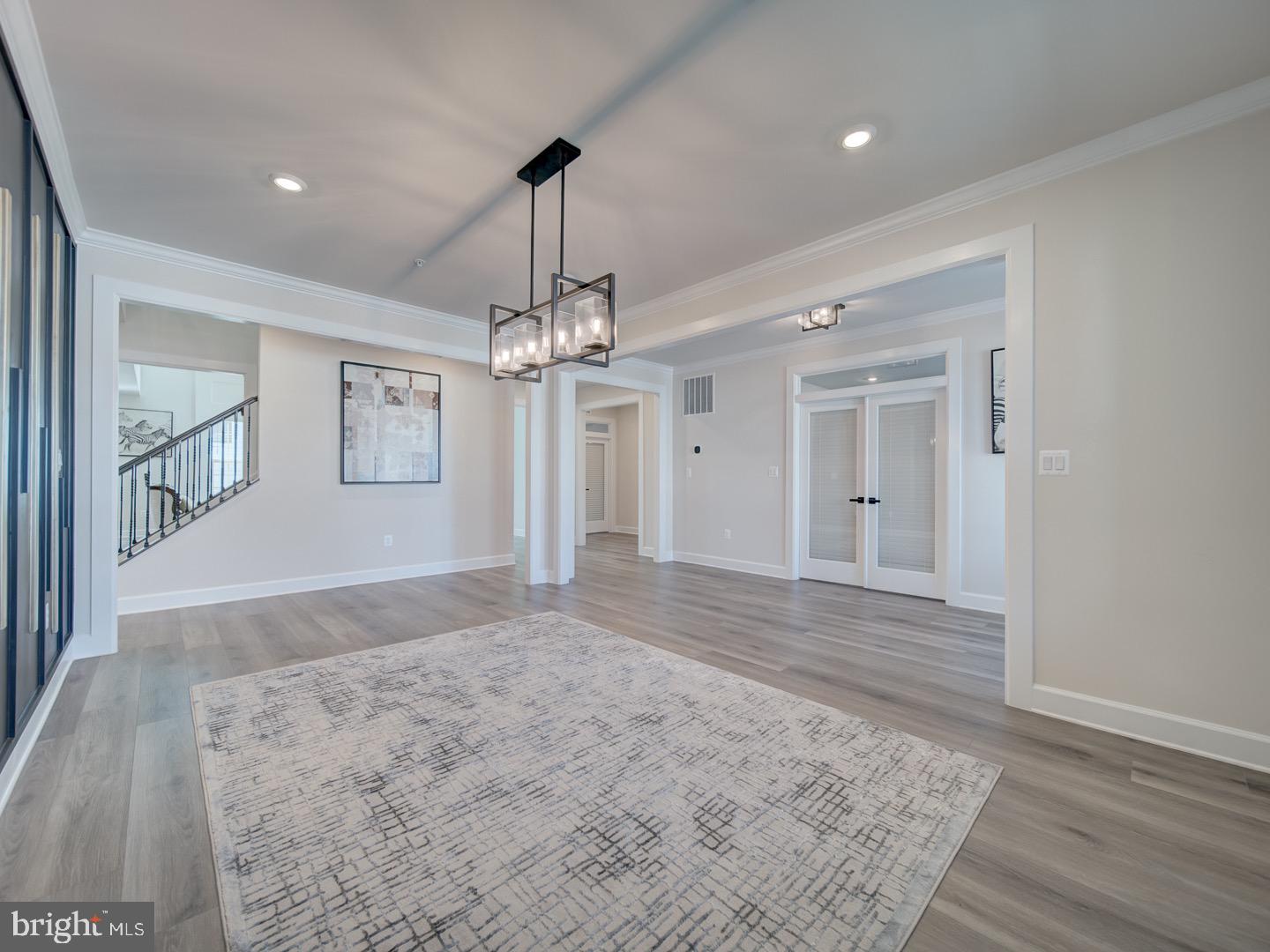 WESTMOUNT - Residential