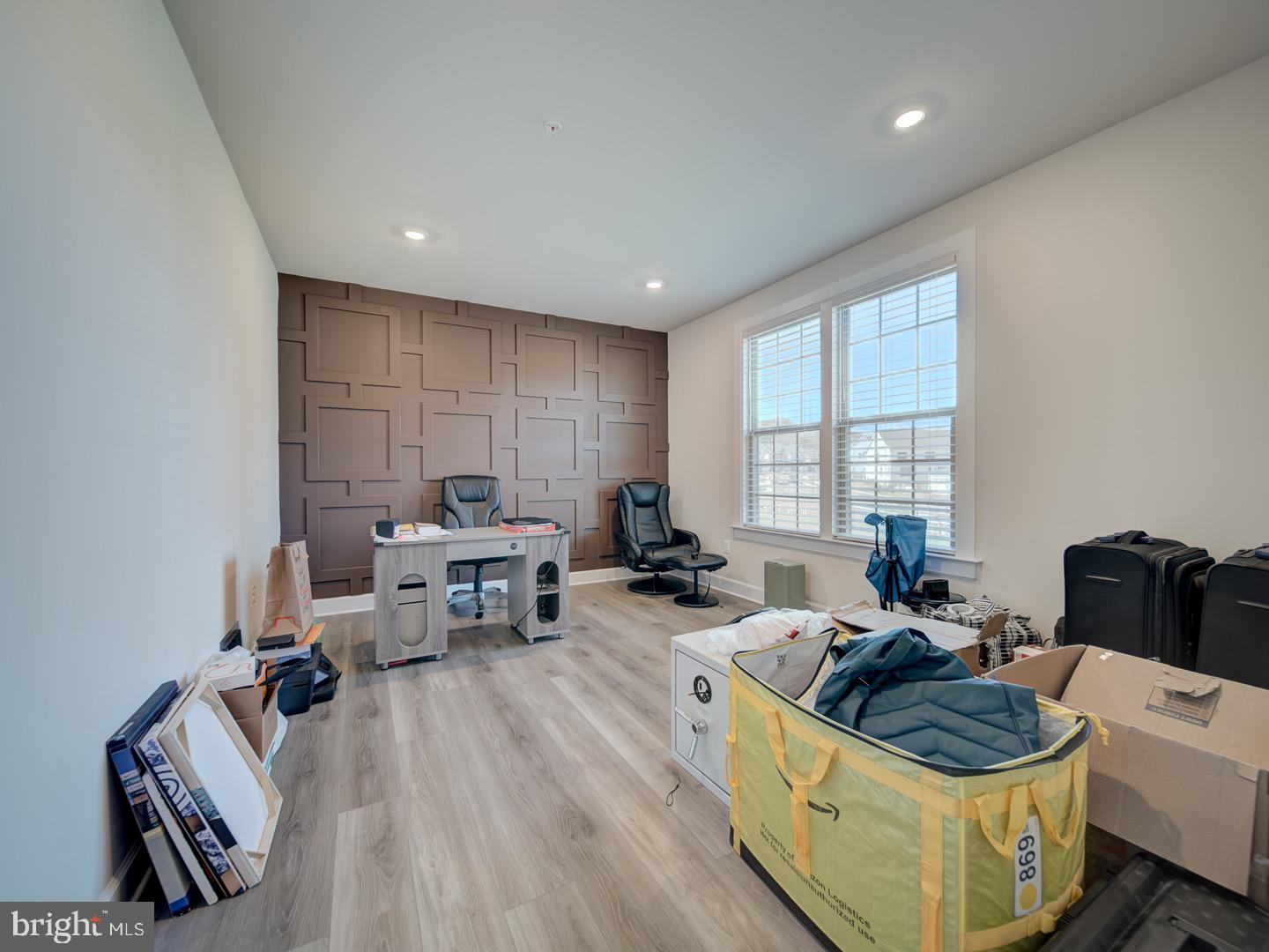 WESTMOUNT - Residential