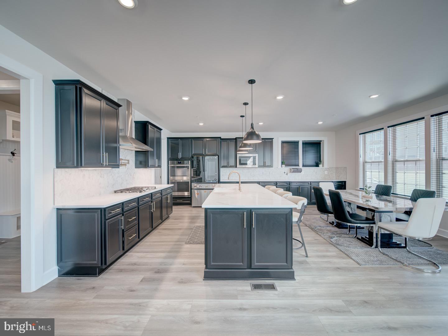 WESTMOUNT - Residential