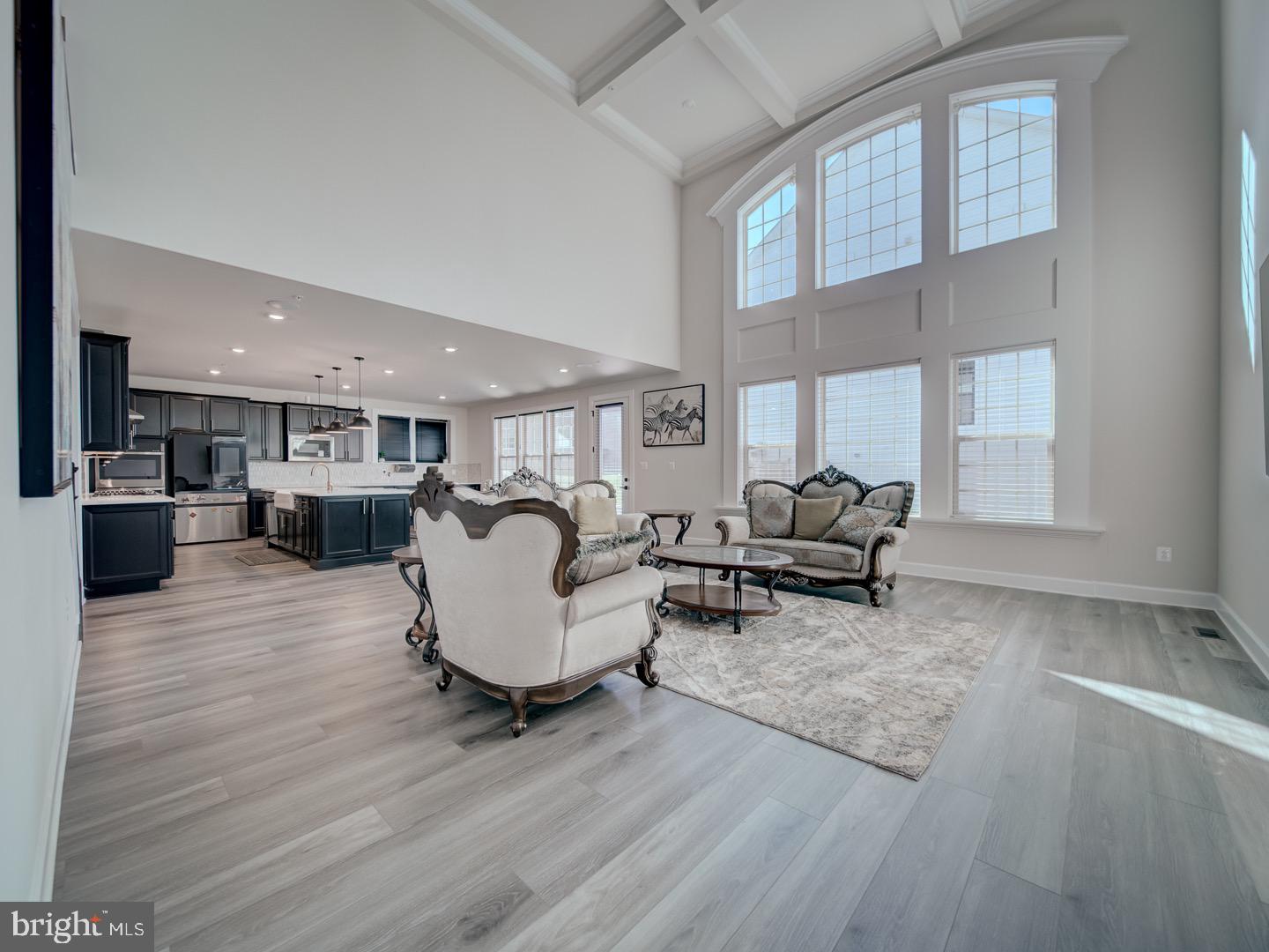 WESTMOUNT - Residential