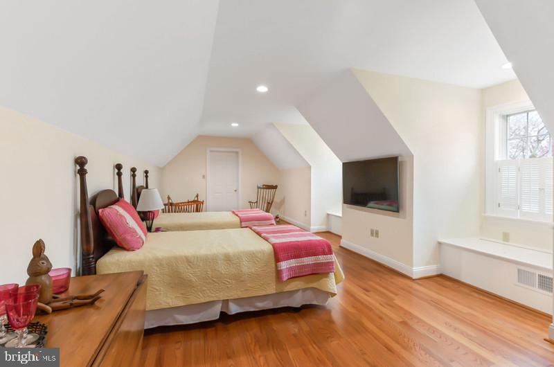 BENT CREEK - Residential