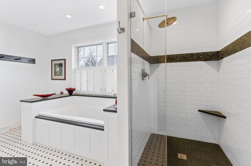 BENT CREEK - Residential