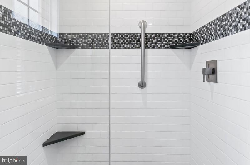 BENT CREEK - Residential