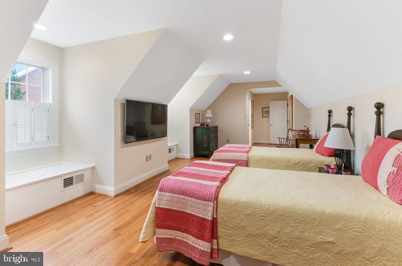 BENT CREEK - Residential