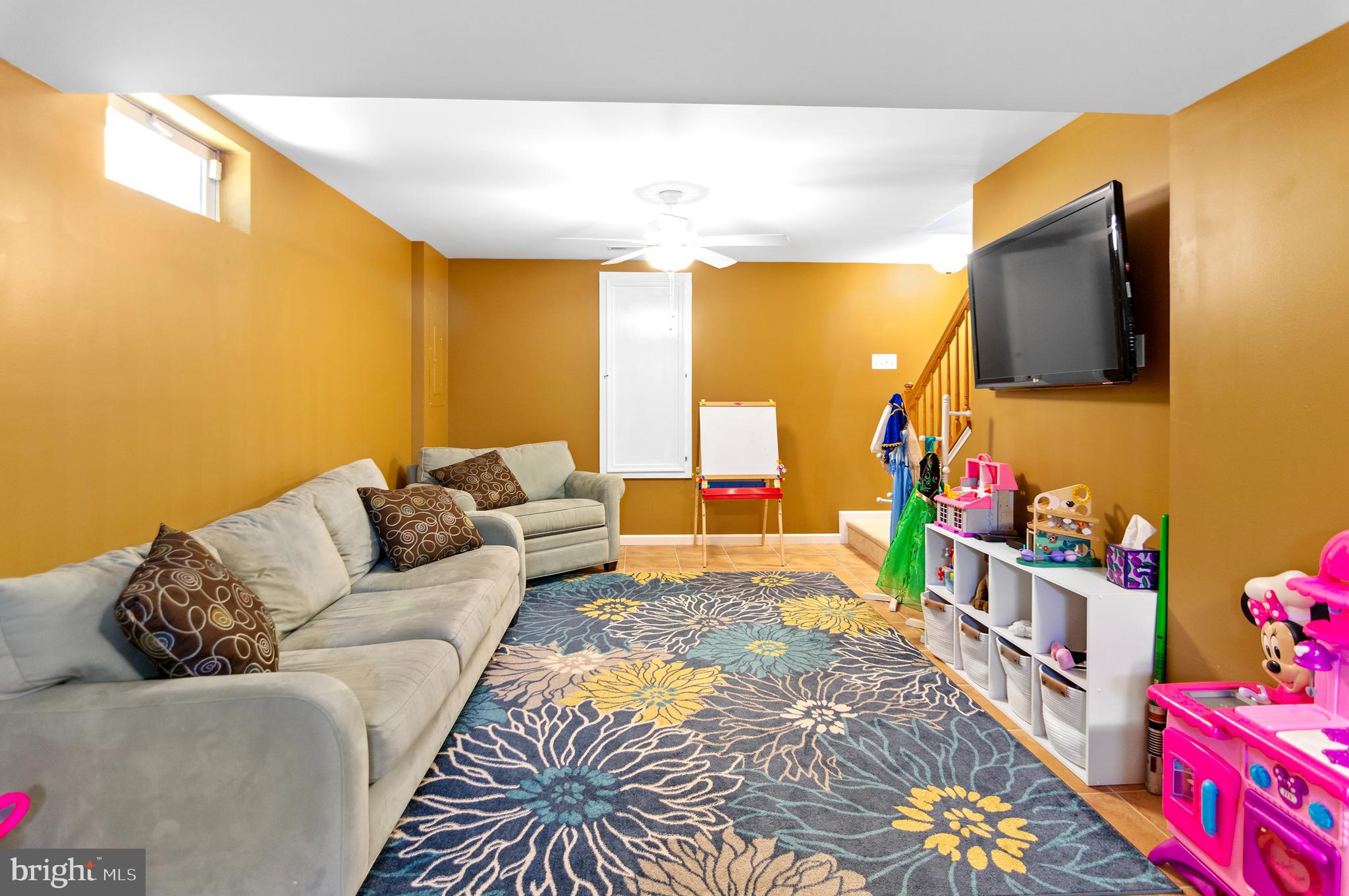 HONEYGO RIDGE - Residential