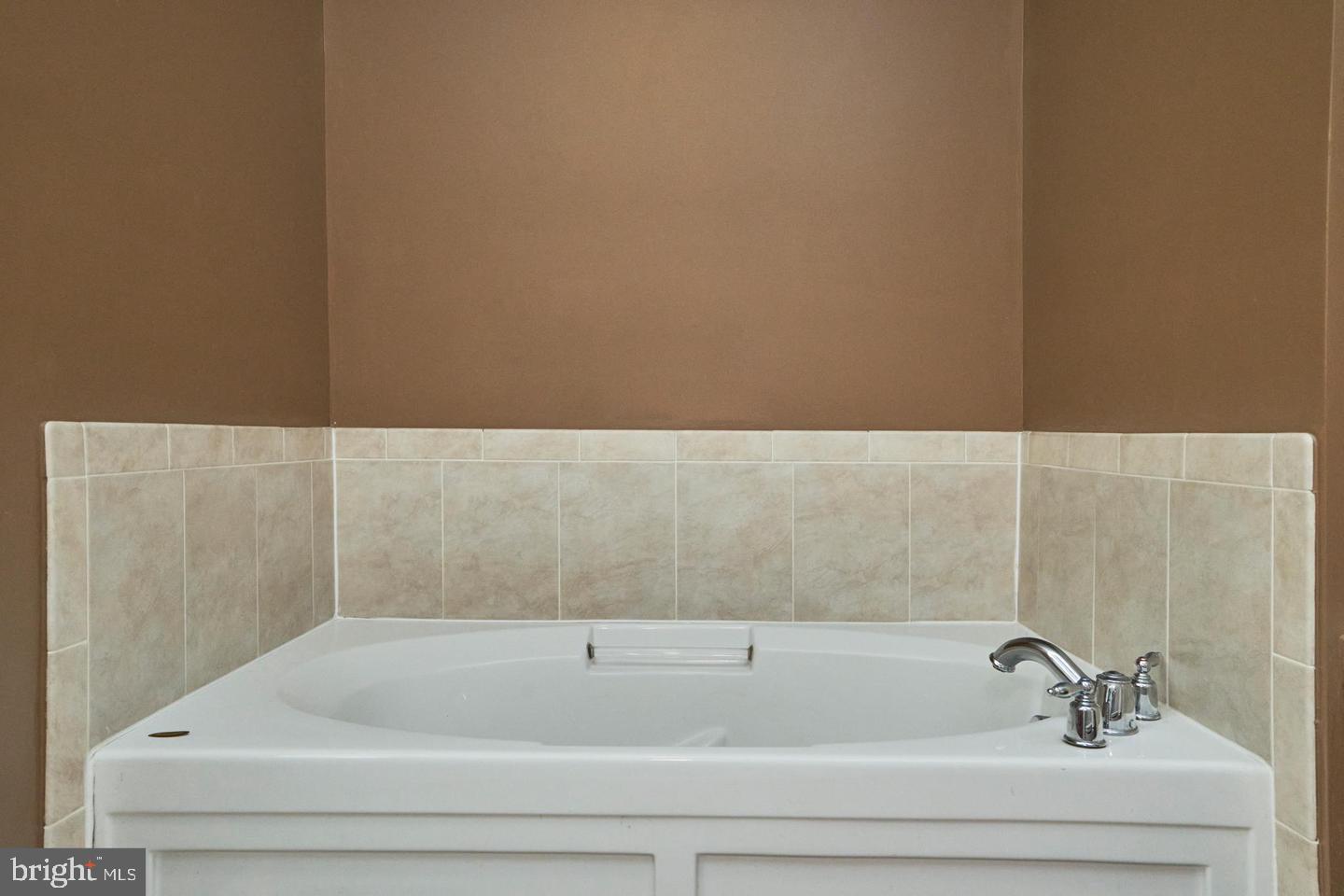 EAST MARKET AT FAIR LAKE - Residential Lease