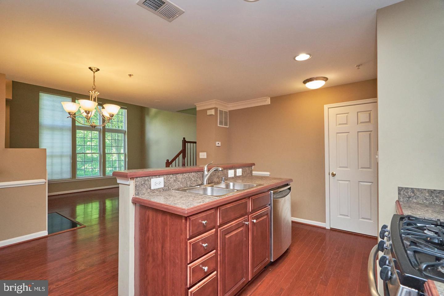 EAST MARKET AT FAIR LAKE - Residential Lease