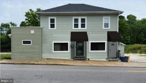 Photo of 4601 Leeds Avenue, BALTIMORE, MD 21229 (MLS # MDBC2151052)