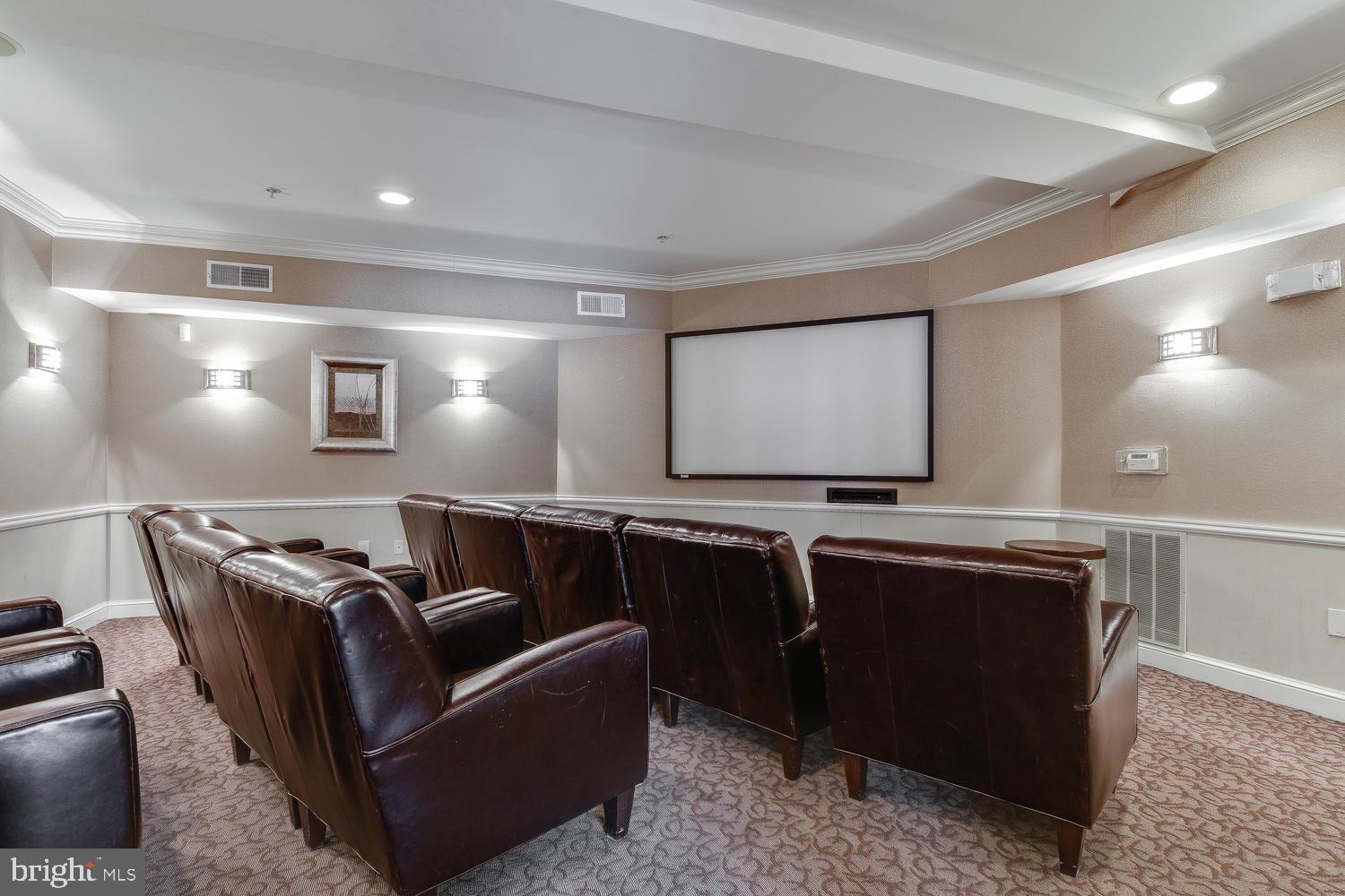 FITZ AT ROCKVILLE TOWN C - Residential