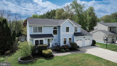 Photo of 21 Fountain Court, CHERRY HILL, NJ 08034 (MLS # NJCD2115730)