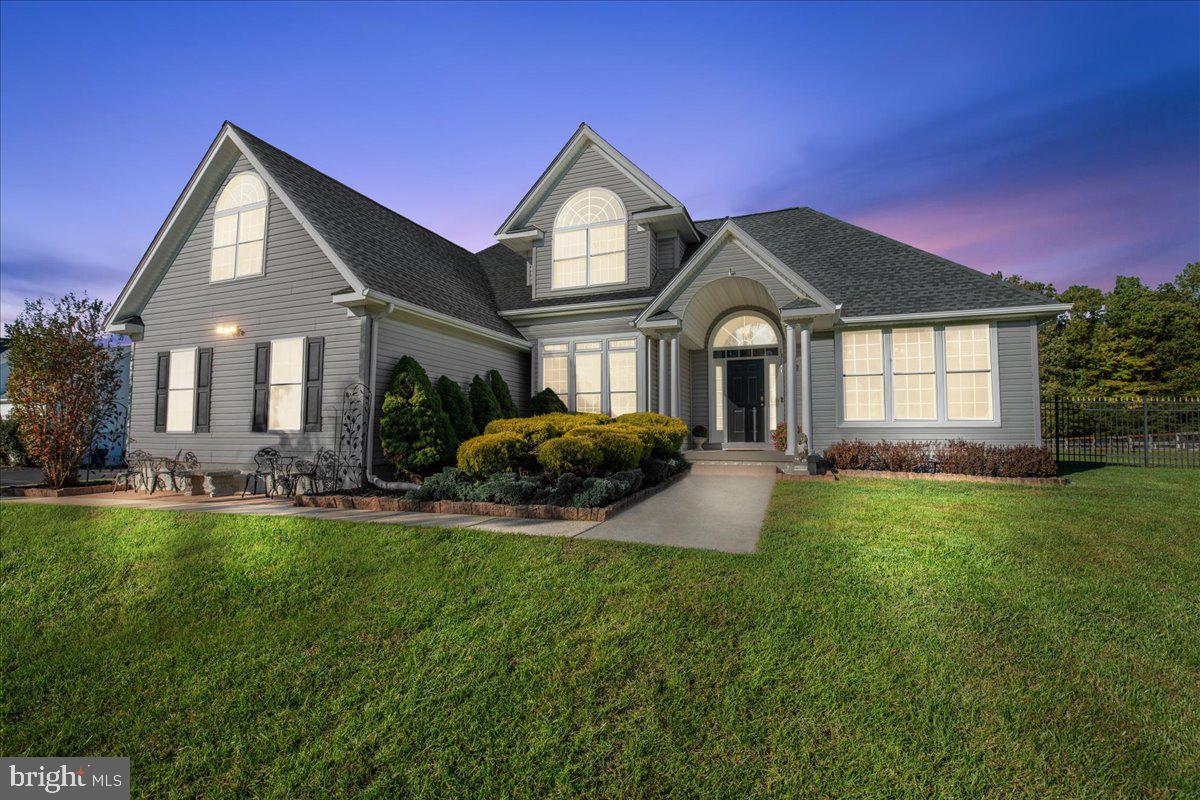 HILLMEADE - Residential