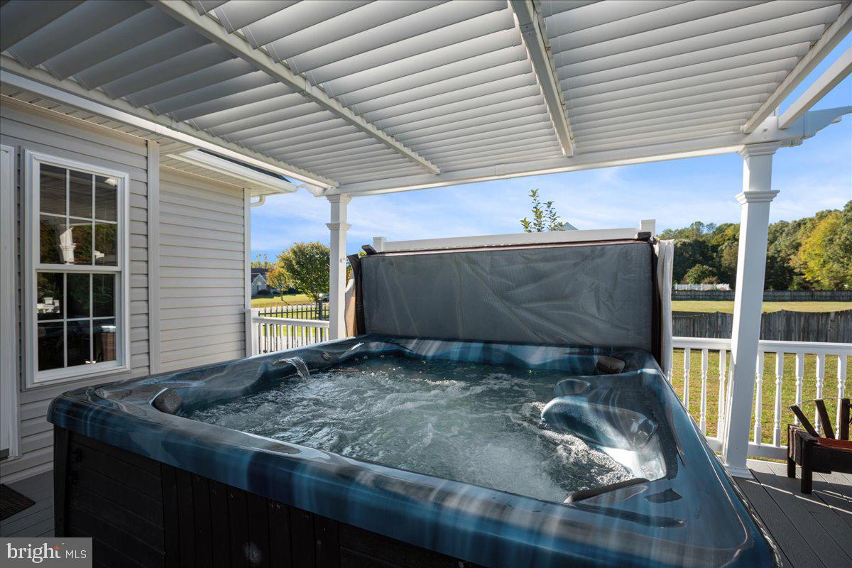 HILLMEADE - Residential