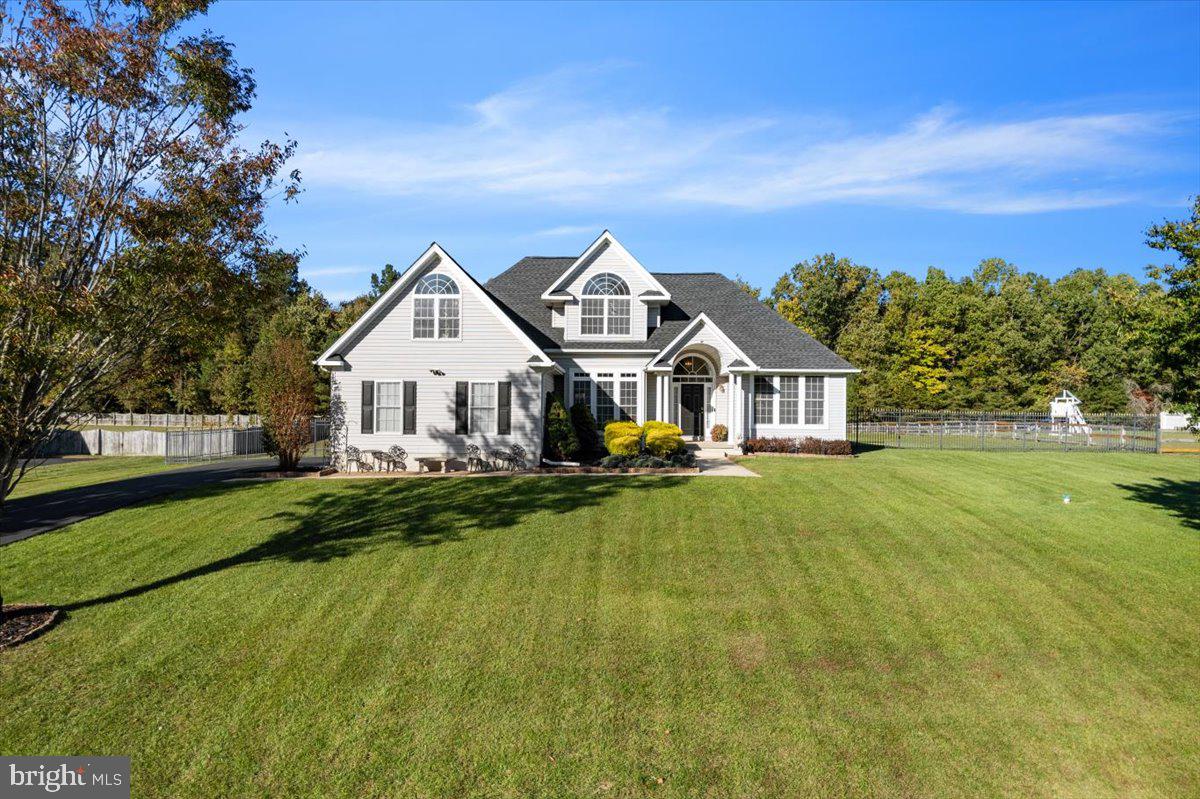 HILLMEADE - Residential