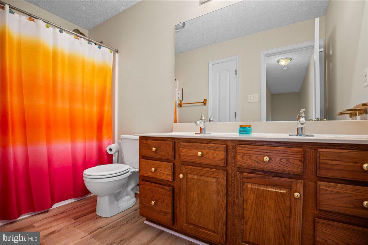 HILLMEADE - Residential