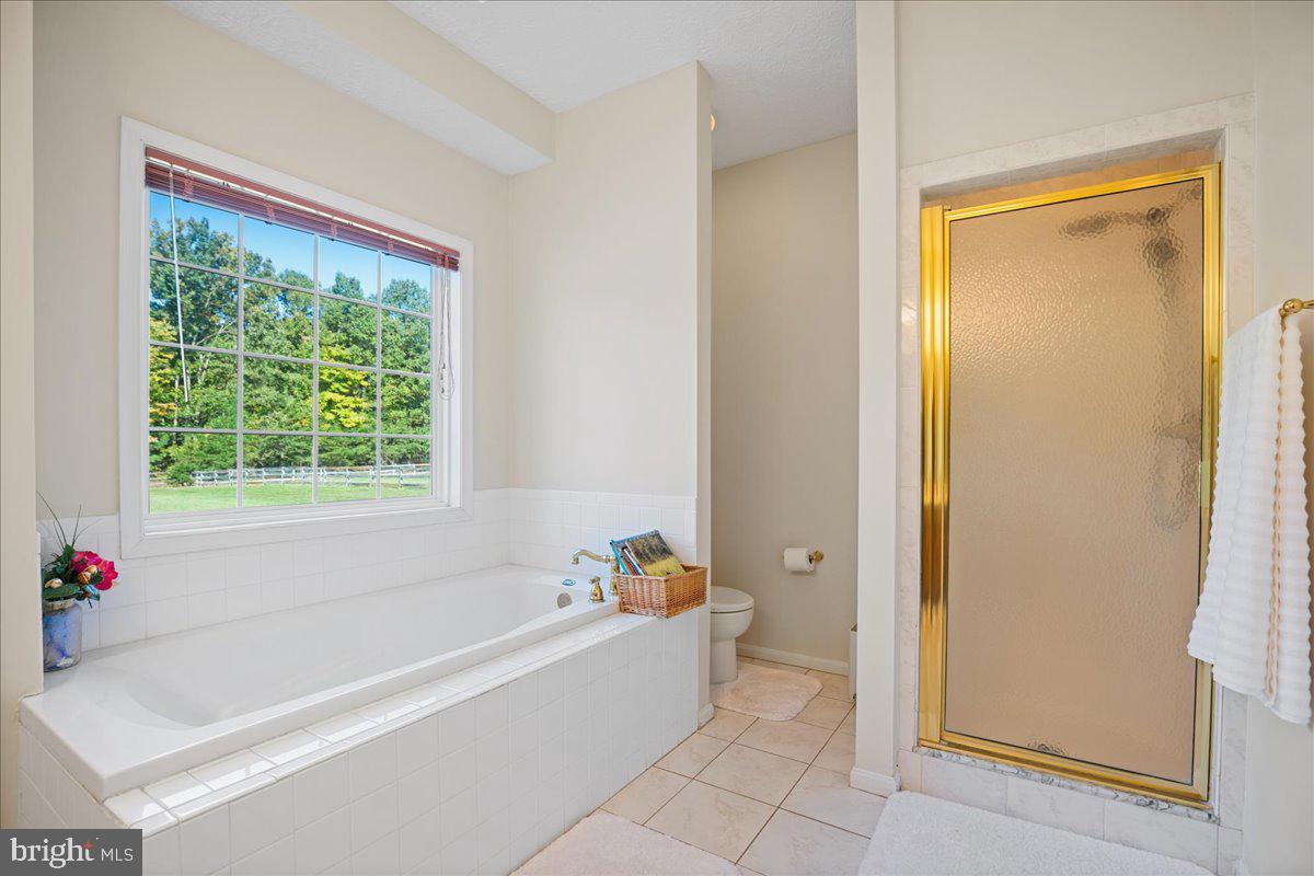 HILLMEADE - Residential