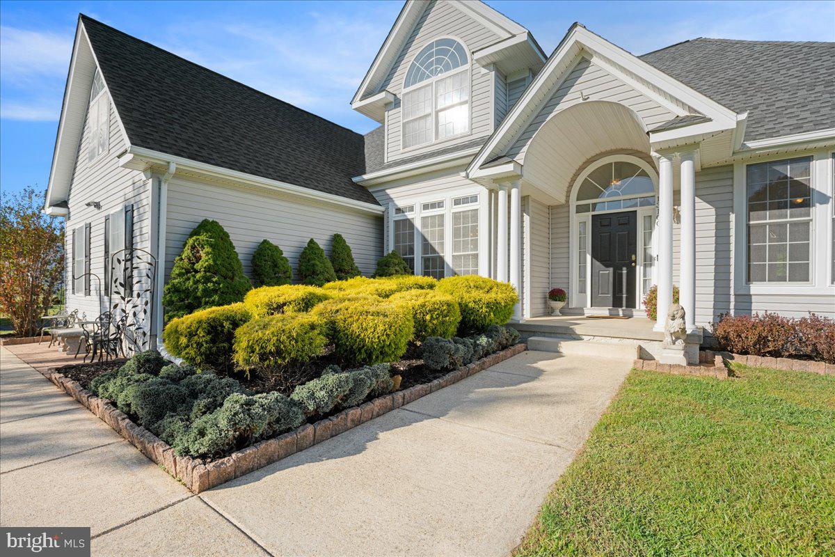 HILLMEADE - Residential