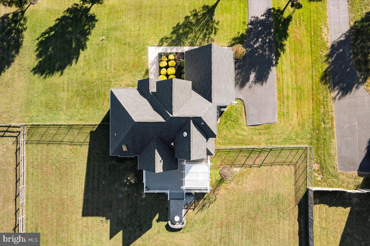 HILLMEADE - Residential