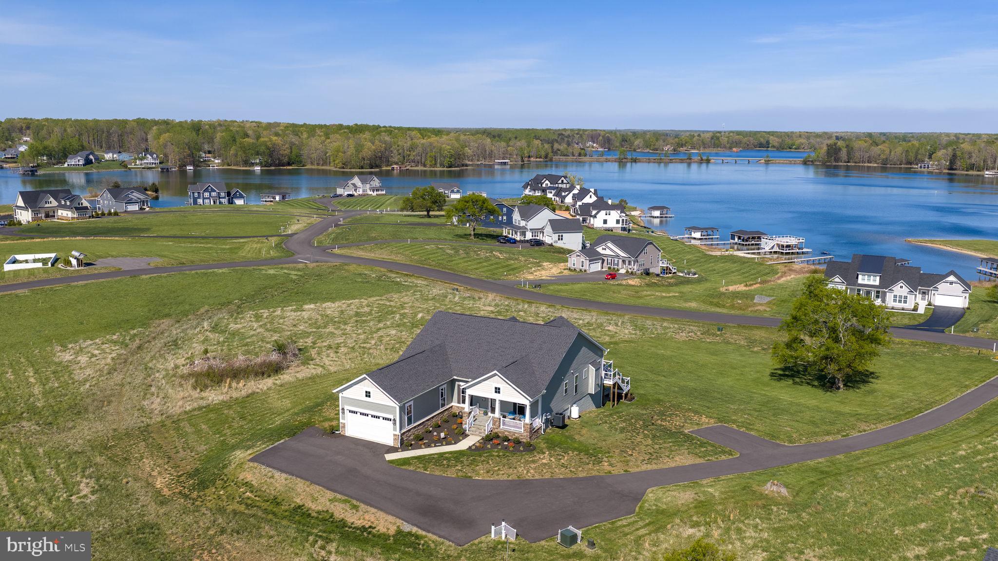 ROCK ISLAND LANDING - Residential