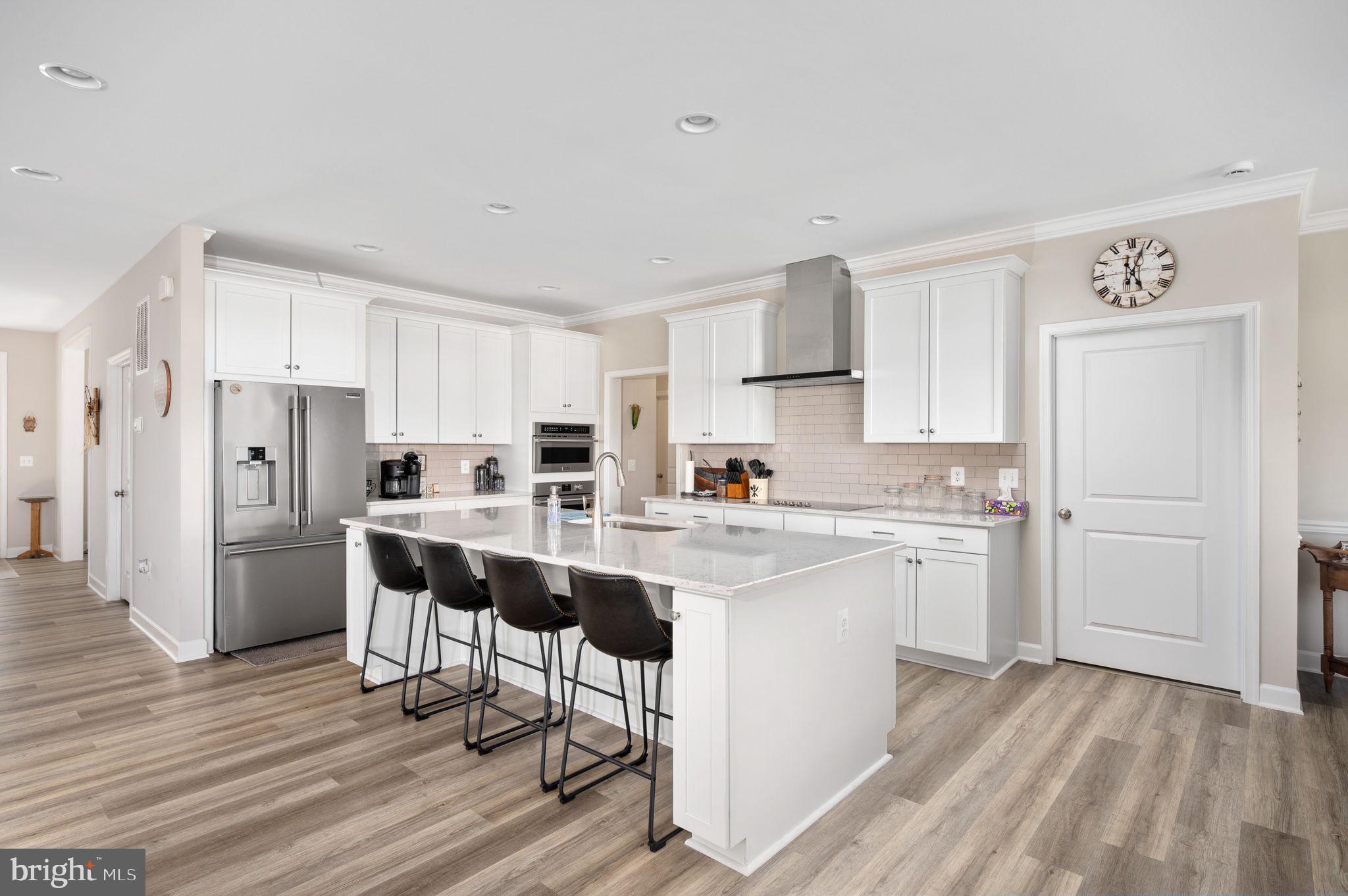 ROCK ISLAND LANDING - Residential