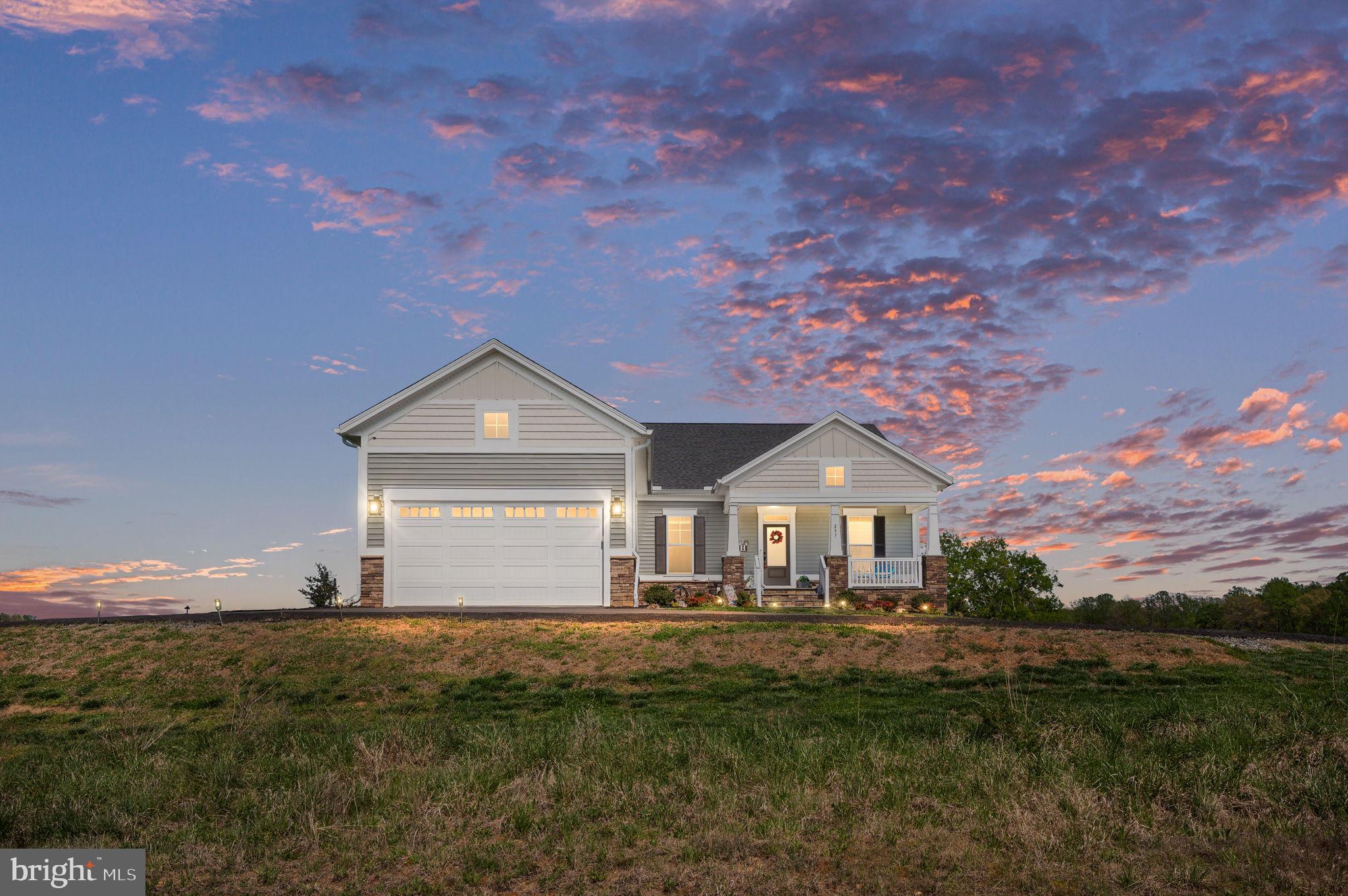 ROCK ISLAND LANDING - Residential
