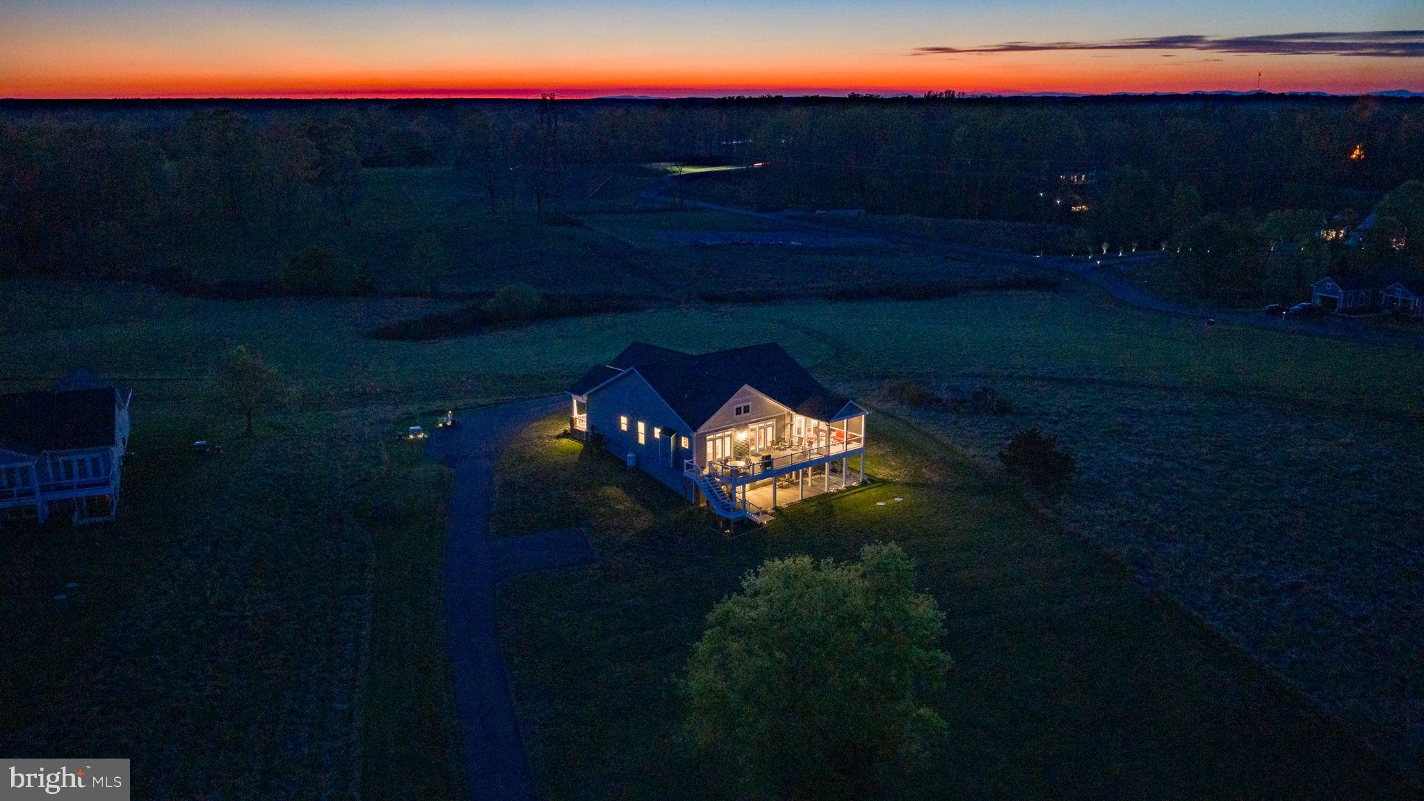 ROCK ISLAND LANDING - Residential