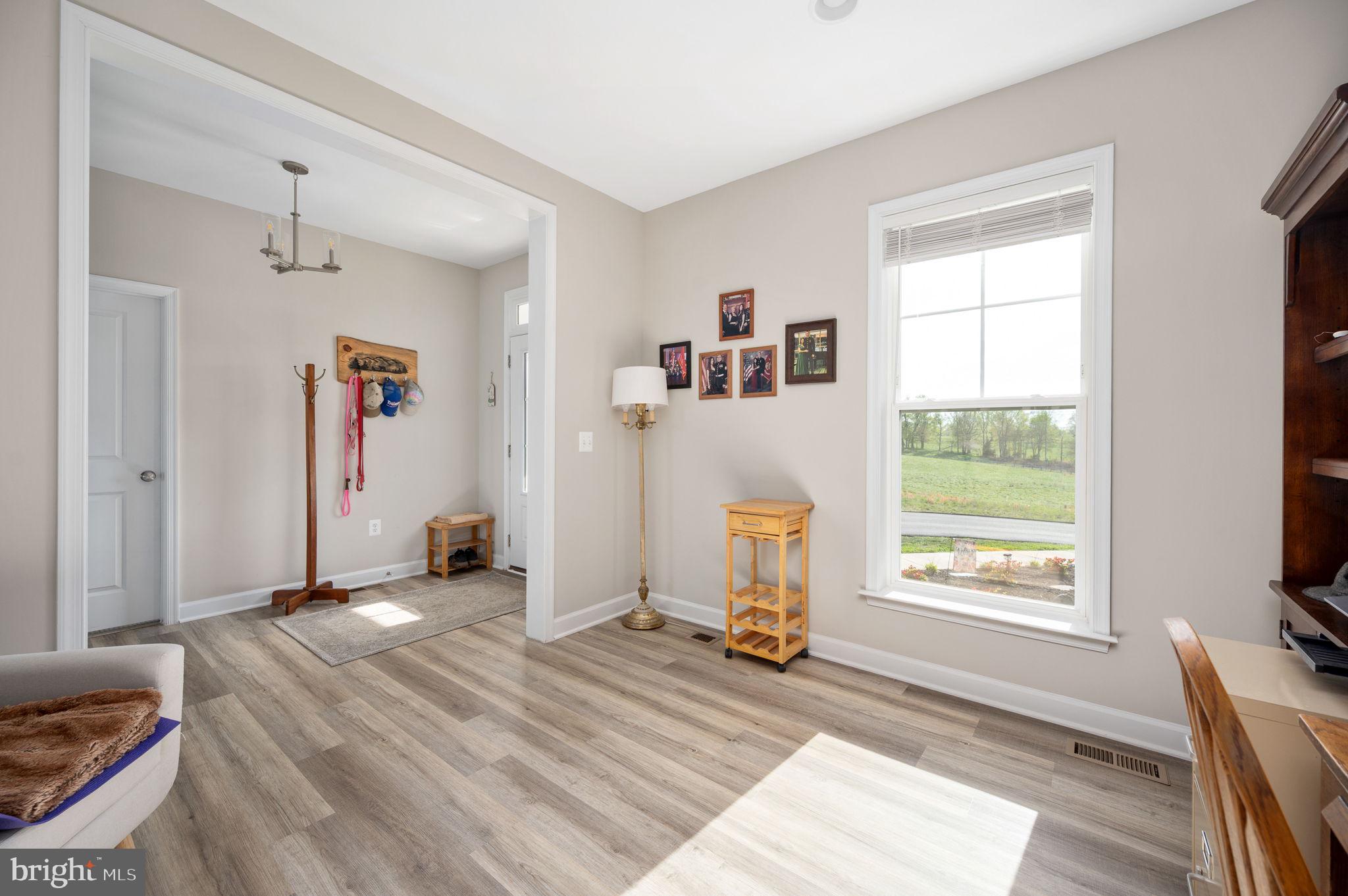 ROCK ISLAND LANDING - Residential