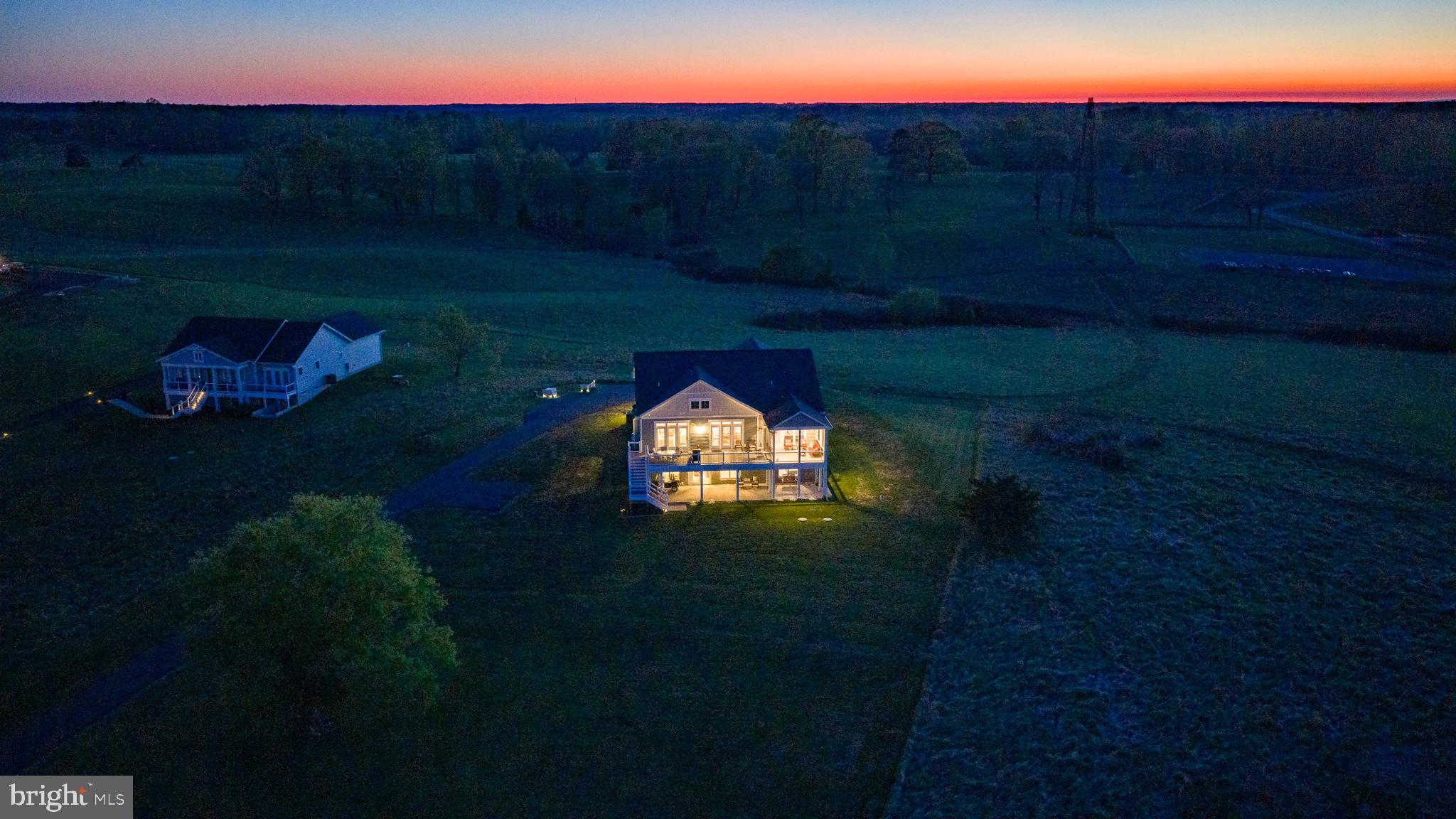 ROCK ISLAND LANDING - Residential