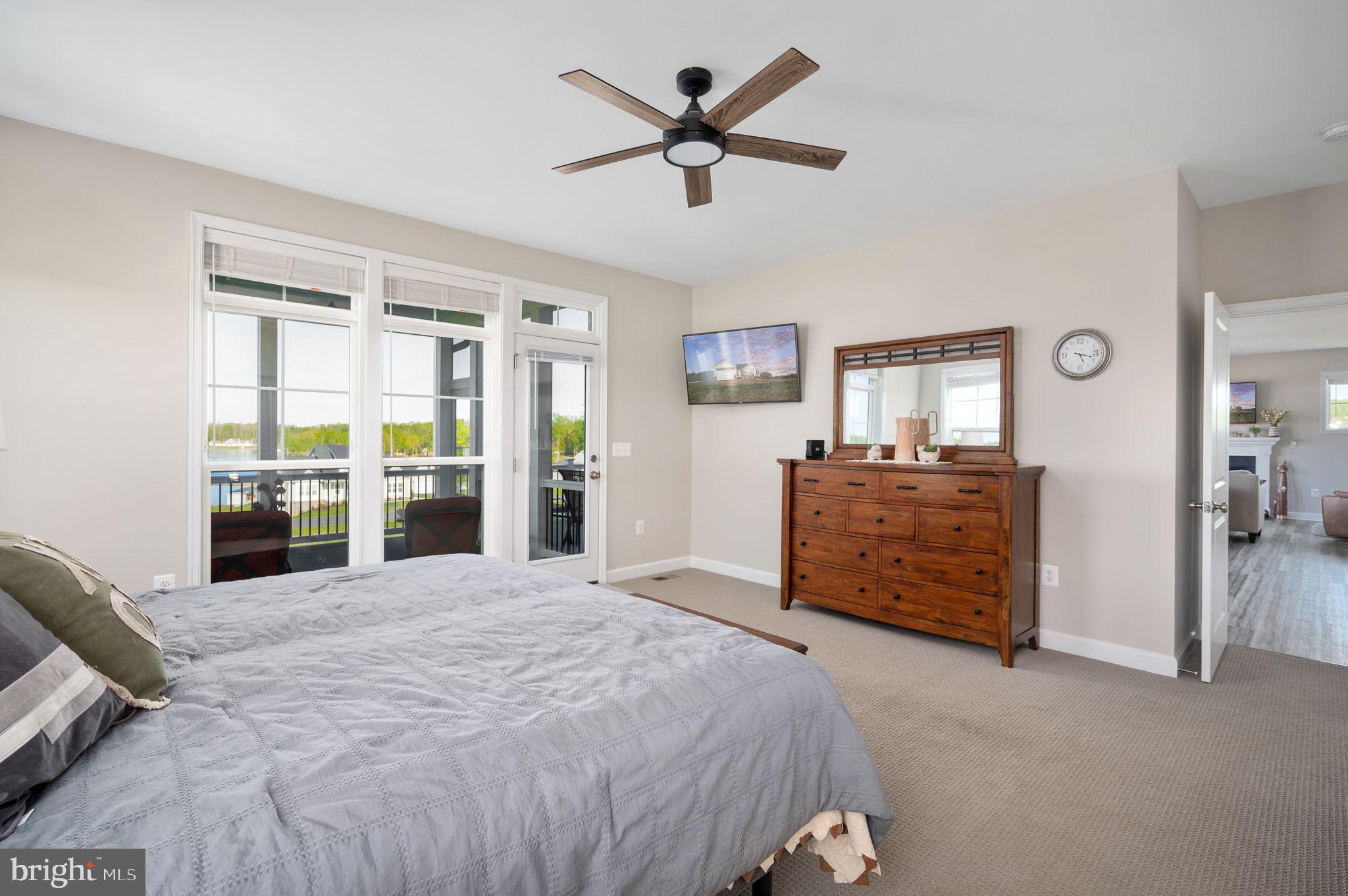 ROCK ISLAND LANDING - Residential