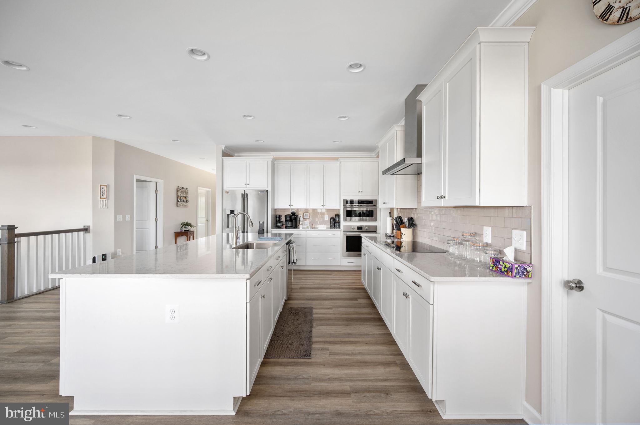 ROCK ISLAND LANDING - Residential