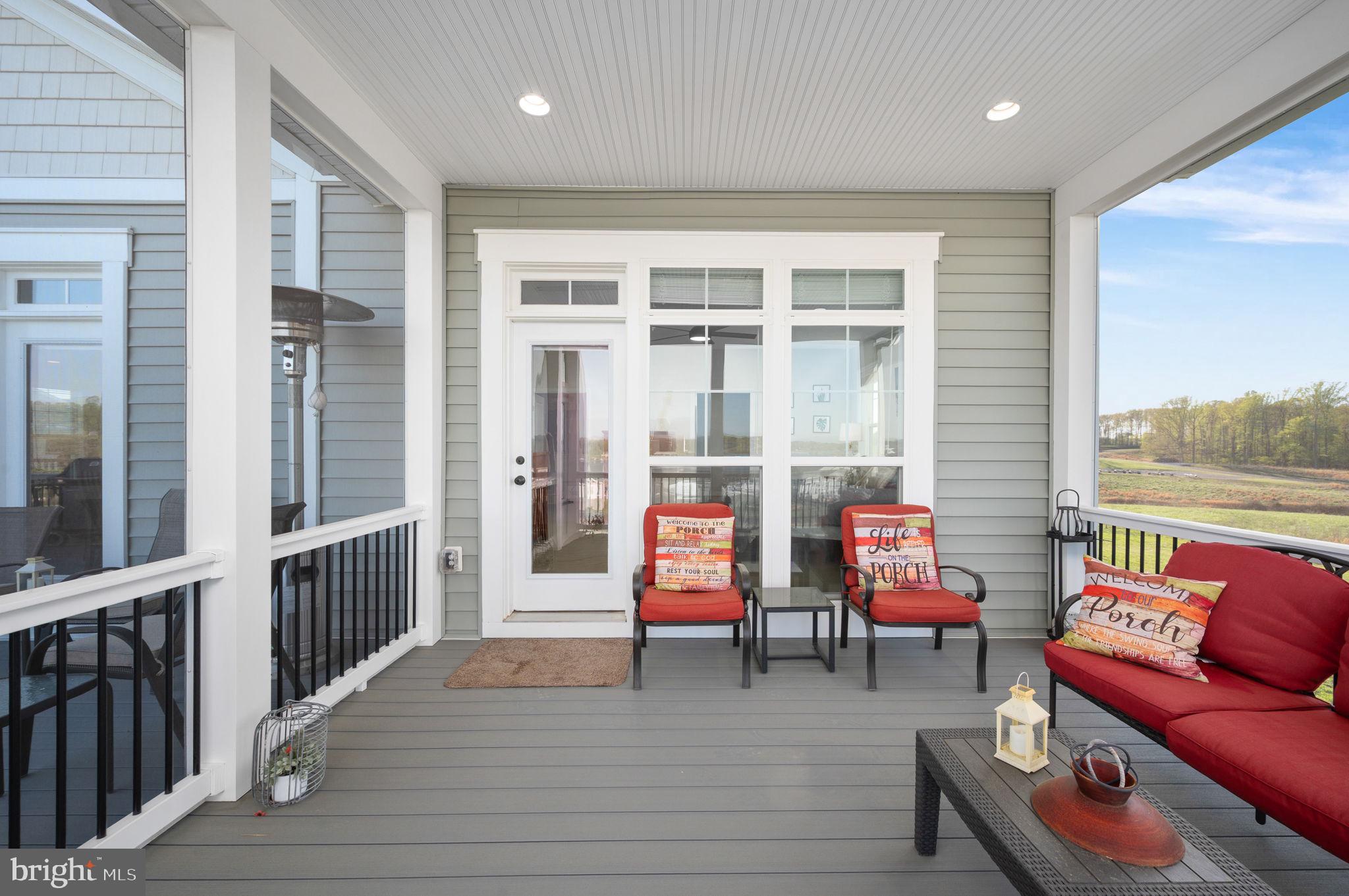 ROCK ISLAND LANDING - Residential