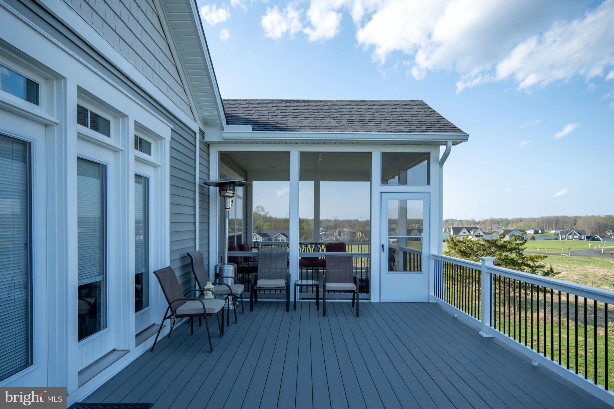 ROCK ISLAND LANDING - Residential