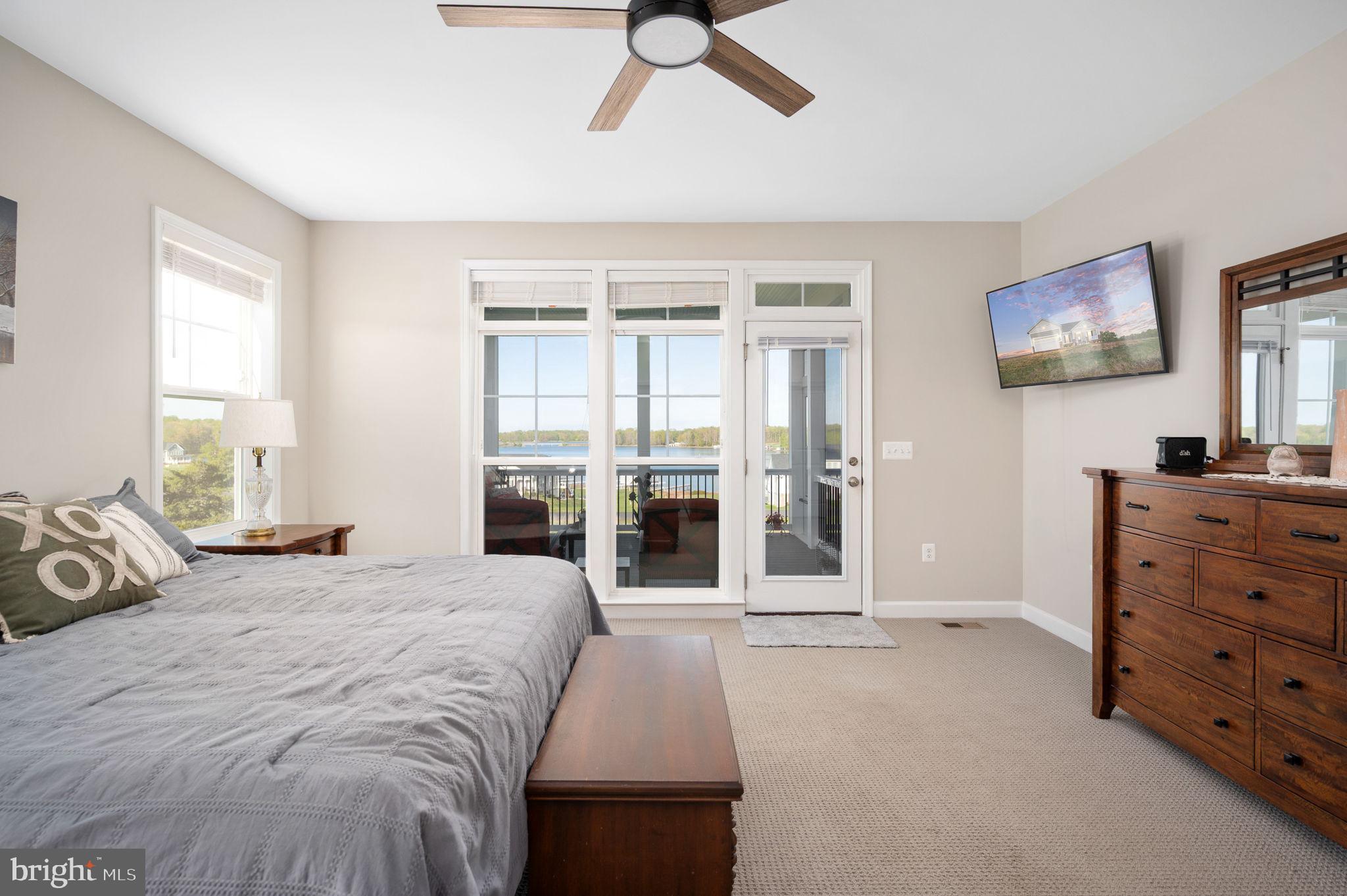 ROCK ISLAND LANDING - Residential