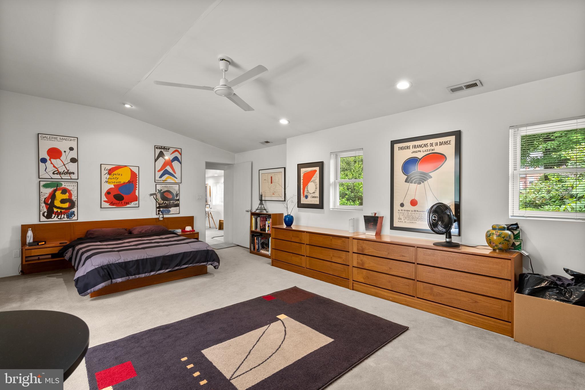 COLESVILLE OUTSIDE - Residential