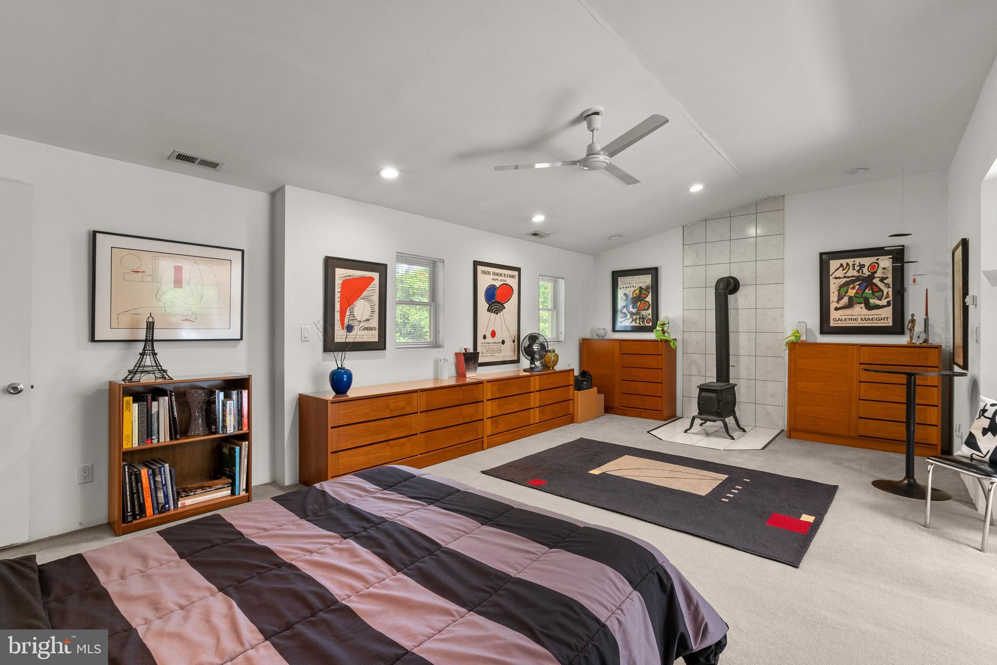 COLESVILLE OUTSIDE - Residential