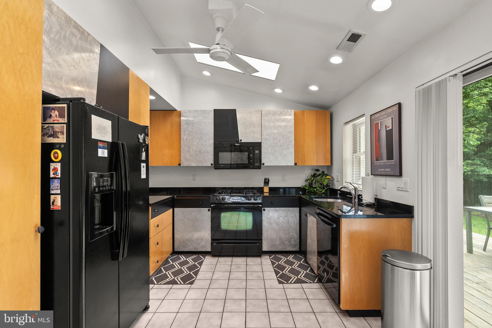 COLESVILLE OUTSIDE - Residential