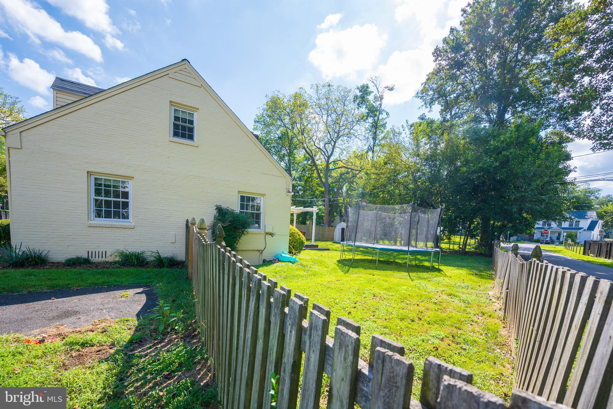 GREENWAY DOWNS - Residential