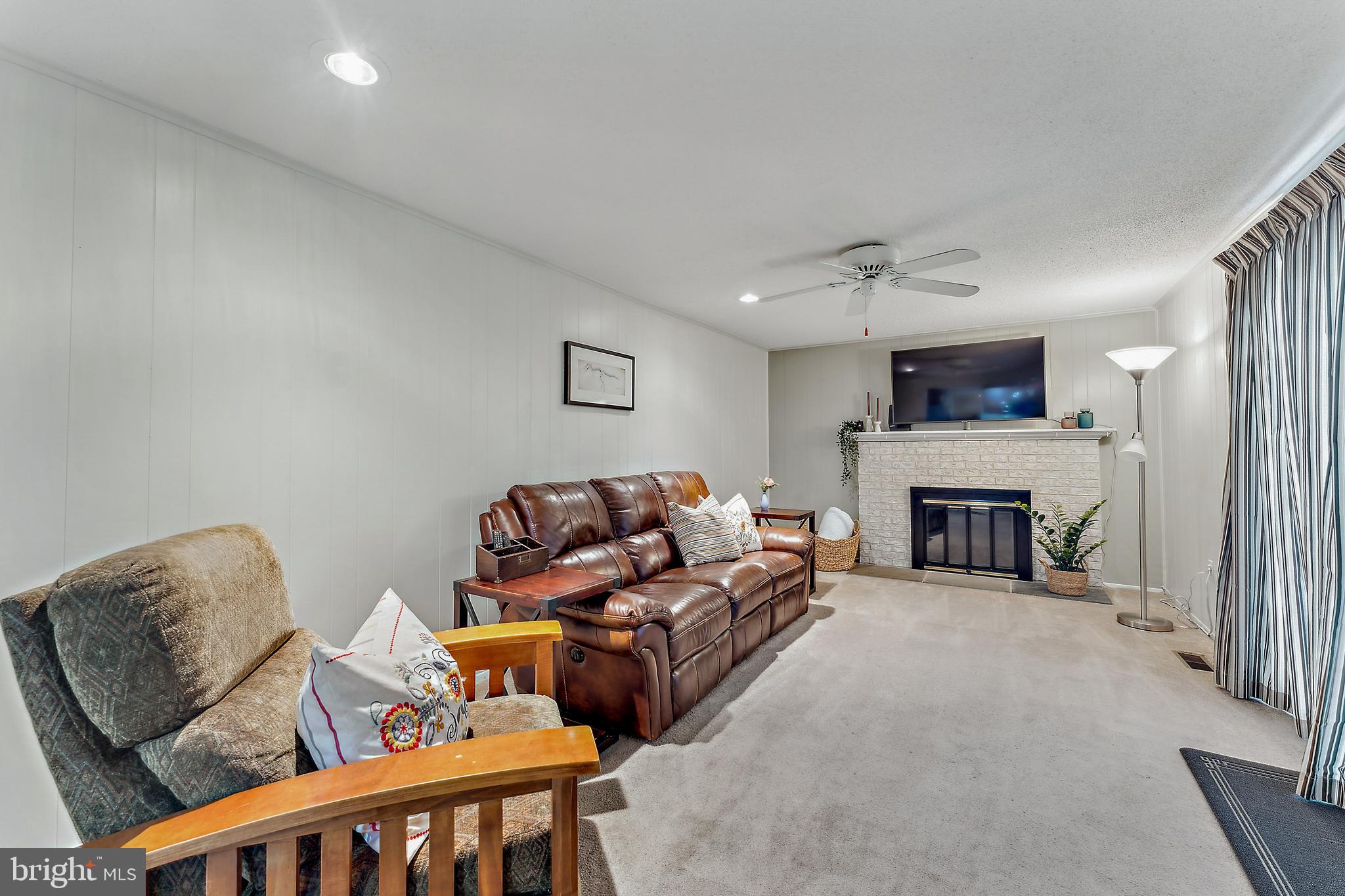 CLEARSPRING MANOR - Residential