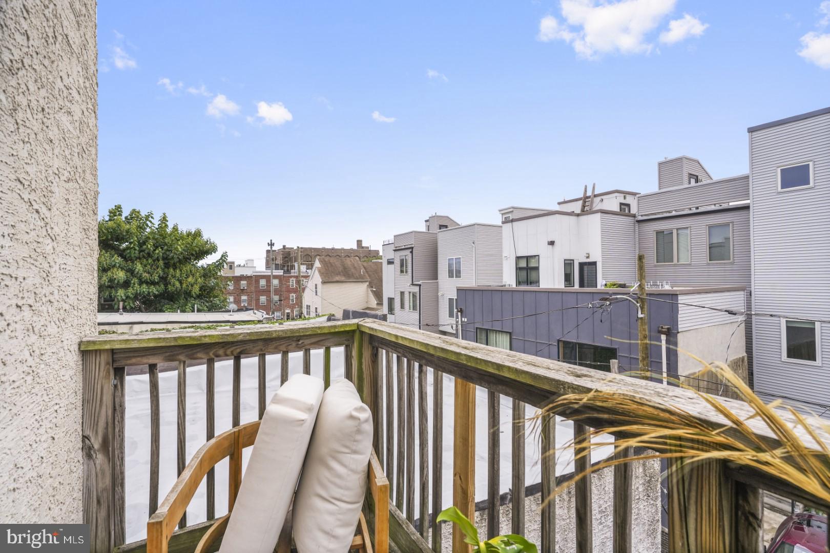 NEWBOLD - Commercial Sale