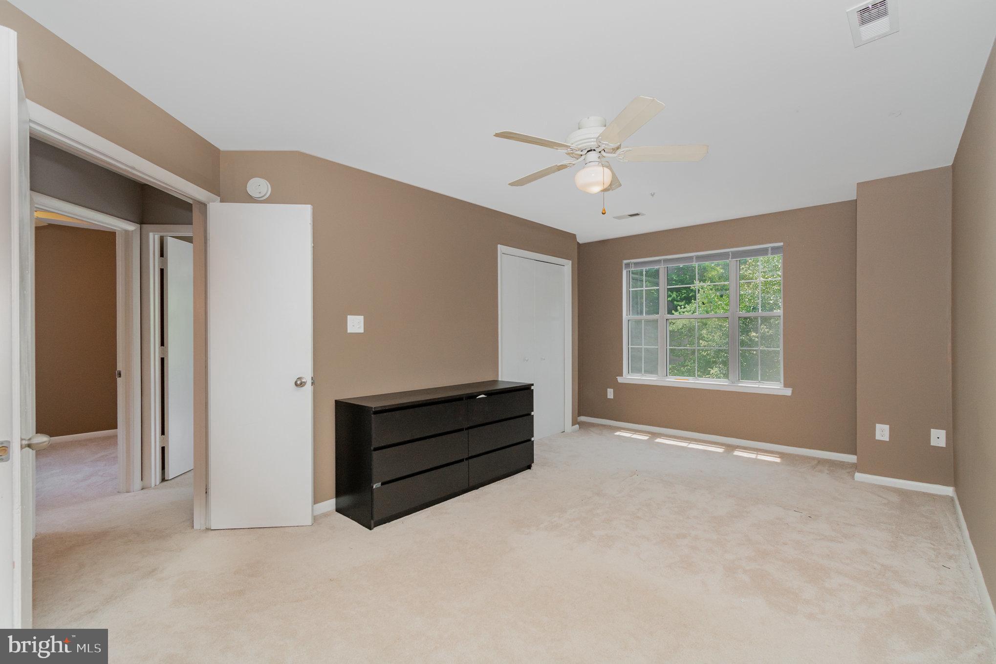 FOREST BROOKE - Residential